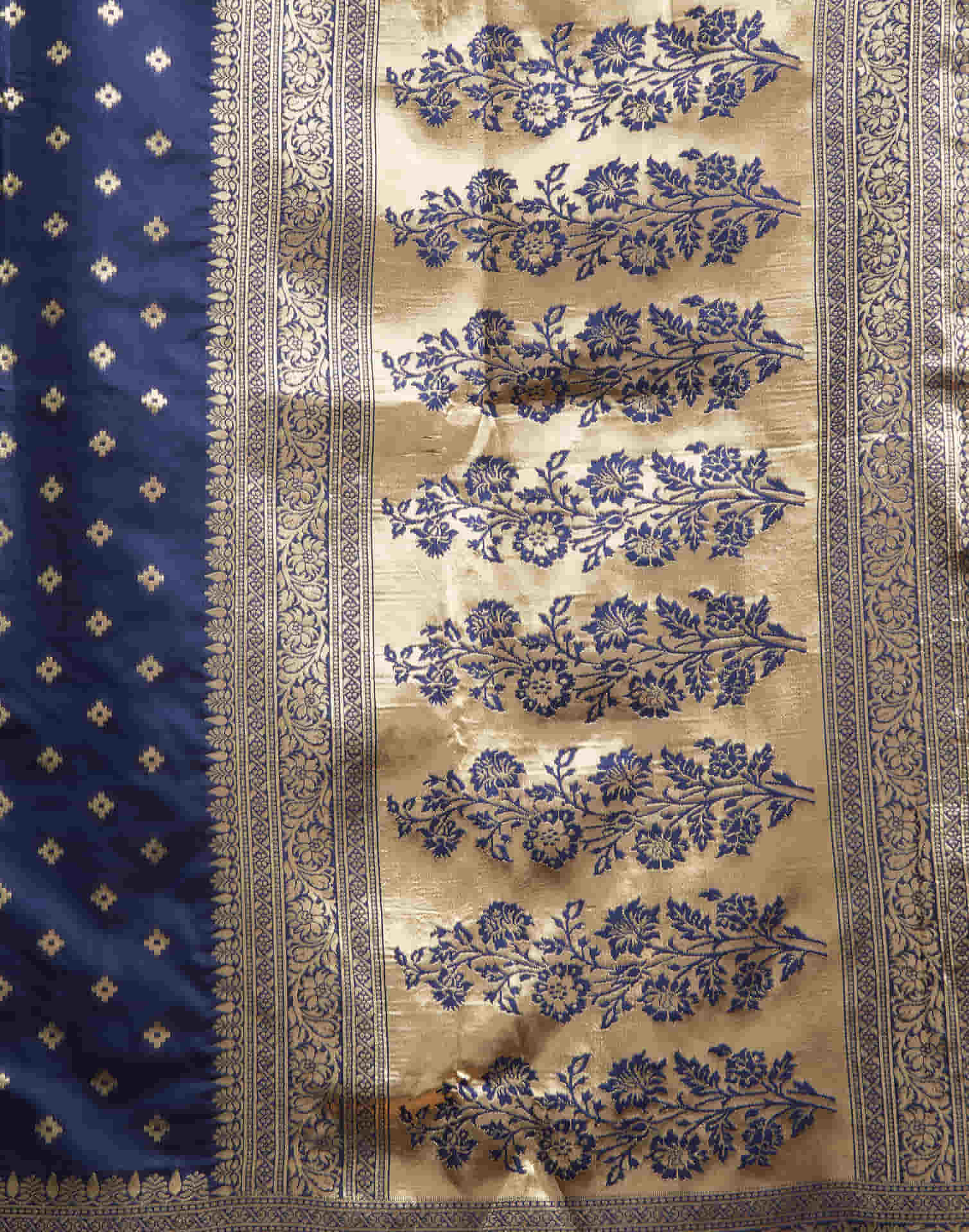 Navy Blue Silk Woven Banarasi Saree - Image 6