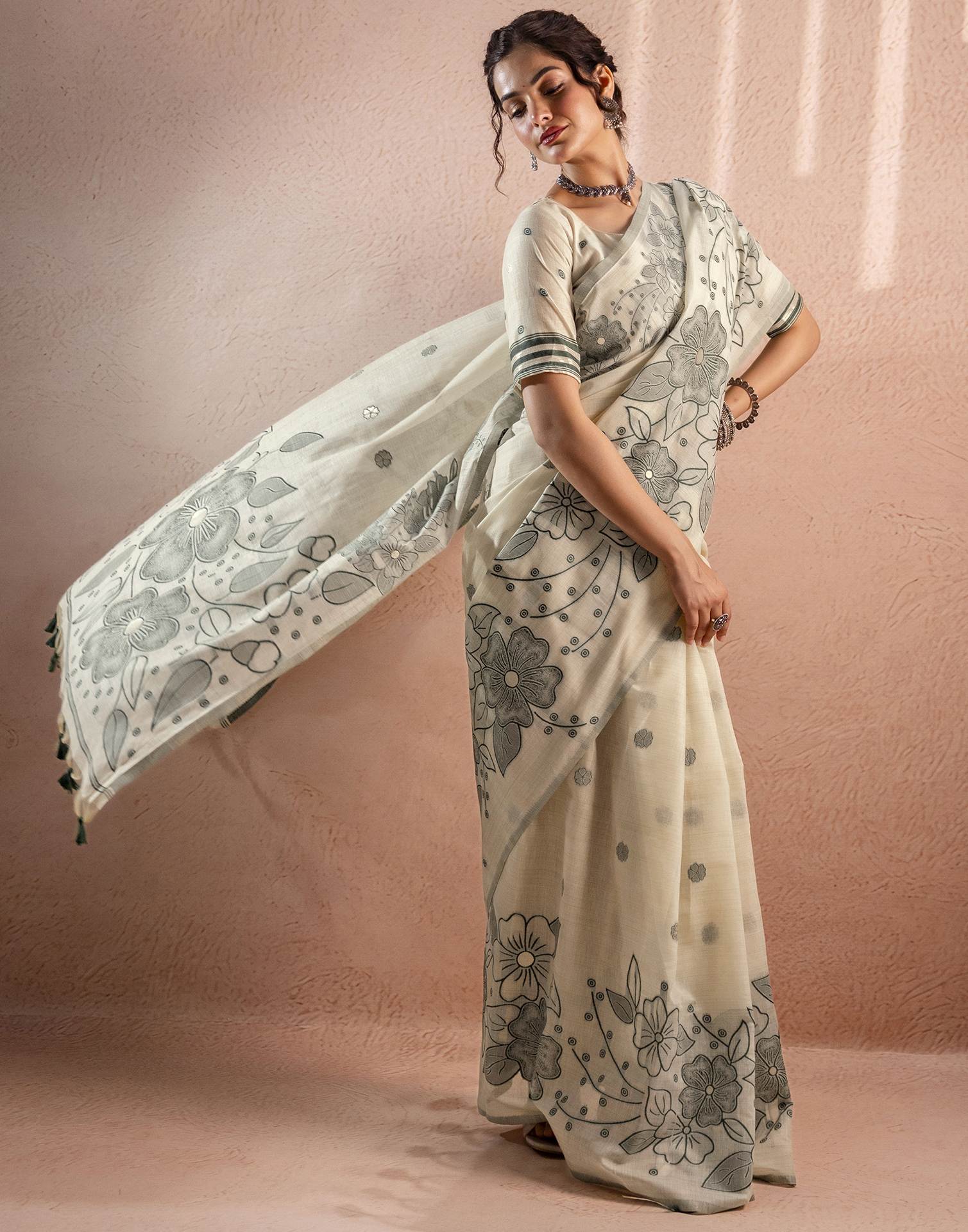 Beige Chanderi Cotton Woven Saree - Image 11