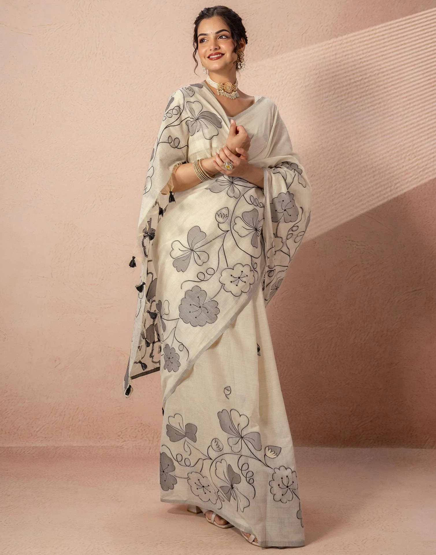 Beige Chanderi Cotton Woven Saree - Image 4