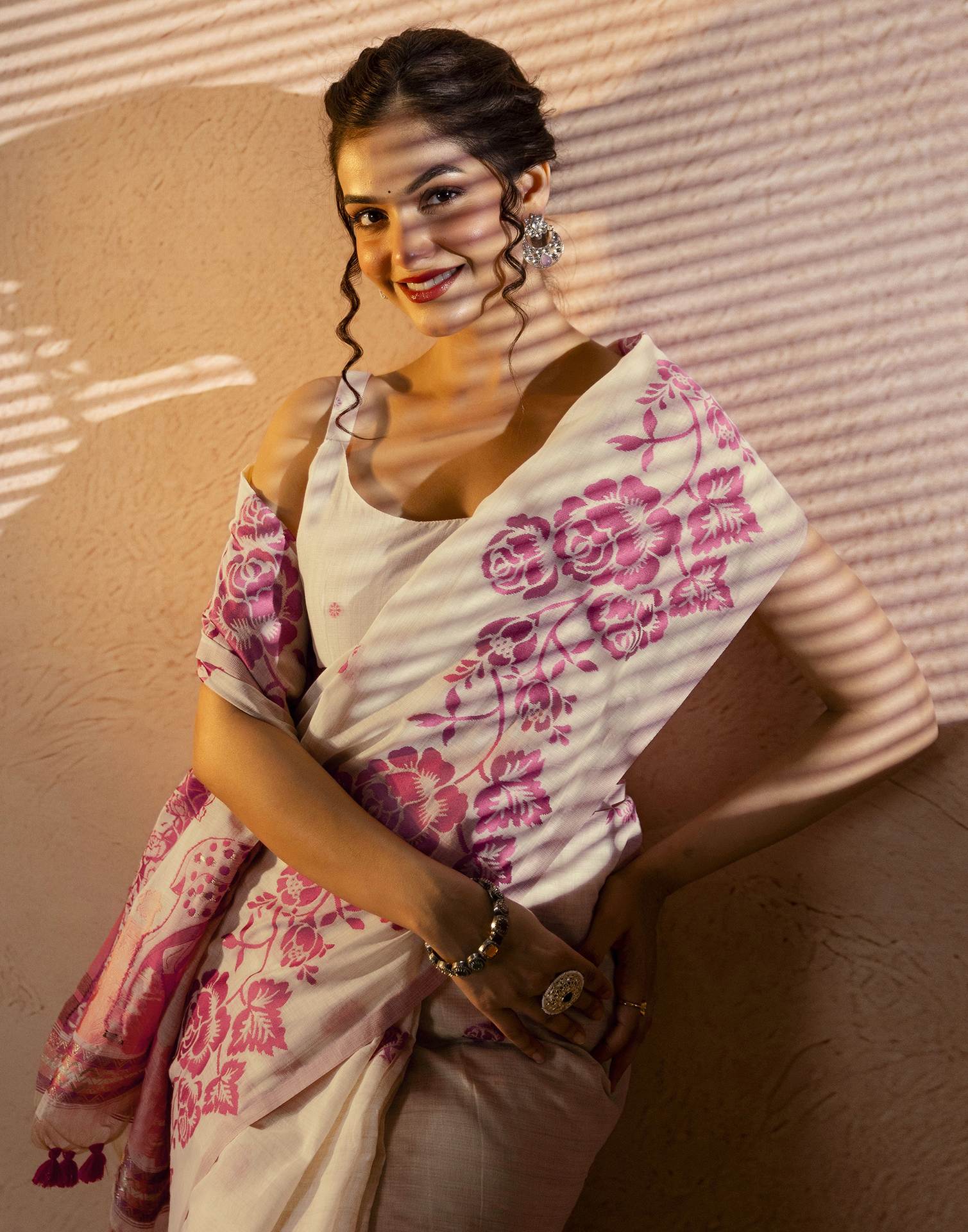 Beige Chanderi Cotton Woven Saree - Image 10