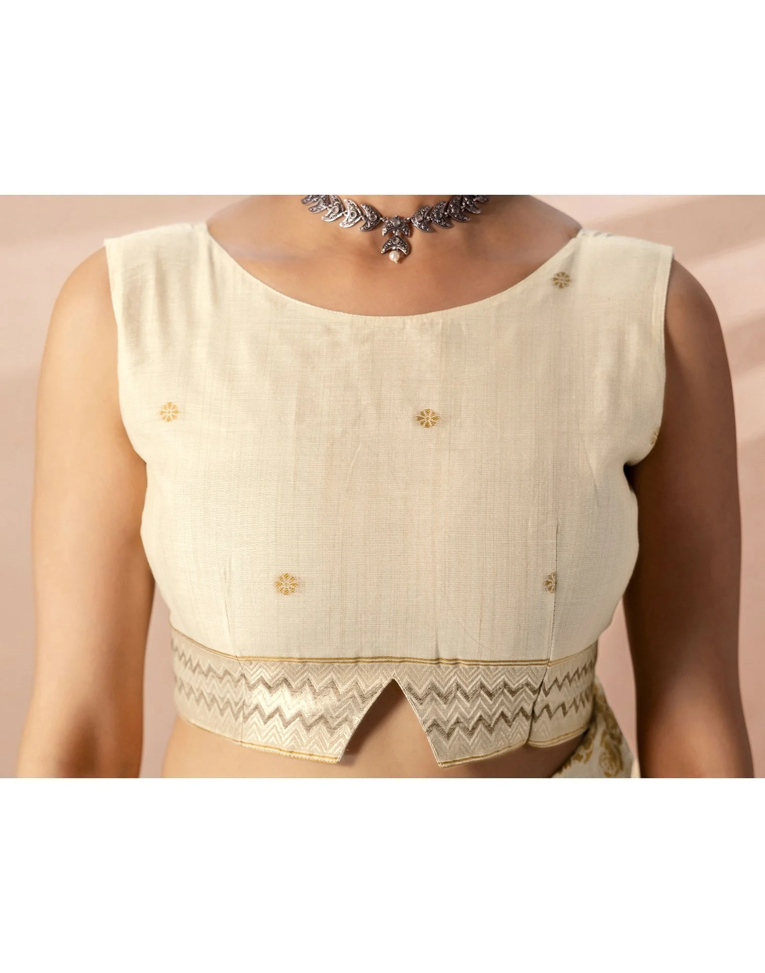 Beige Chanderi Cotton Woven Saree - Image 13