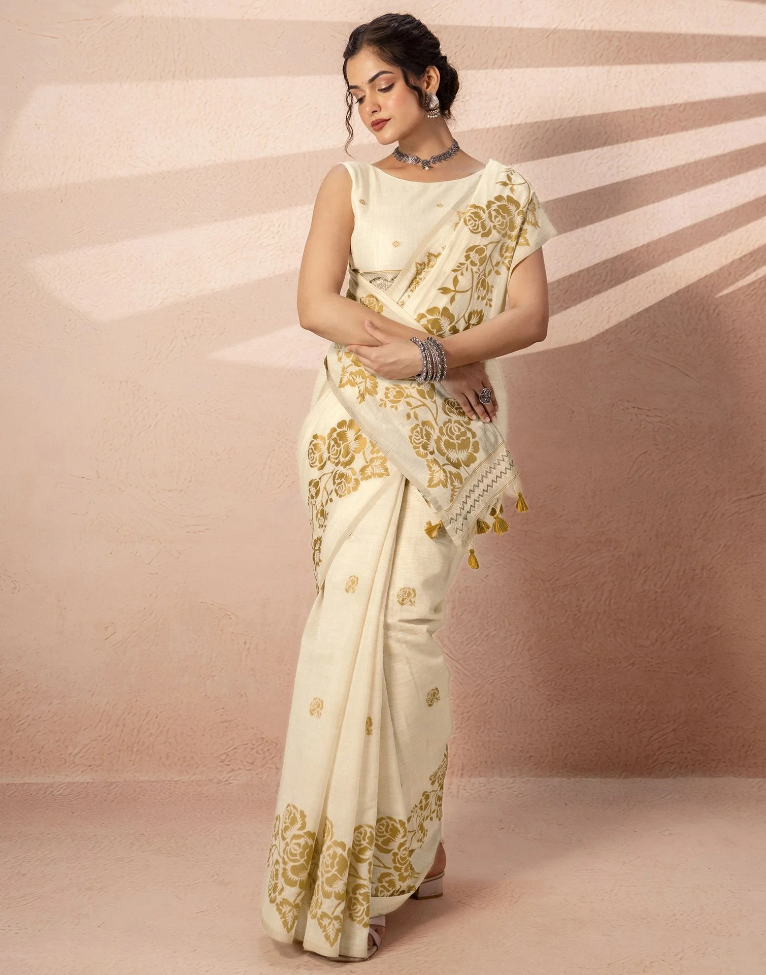 Beige Chanderi Cotton Woven Saree - Image 8