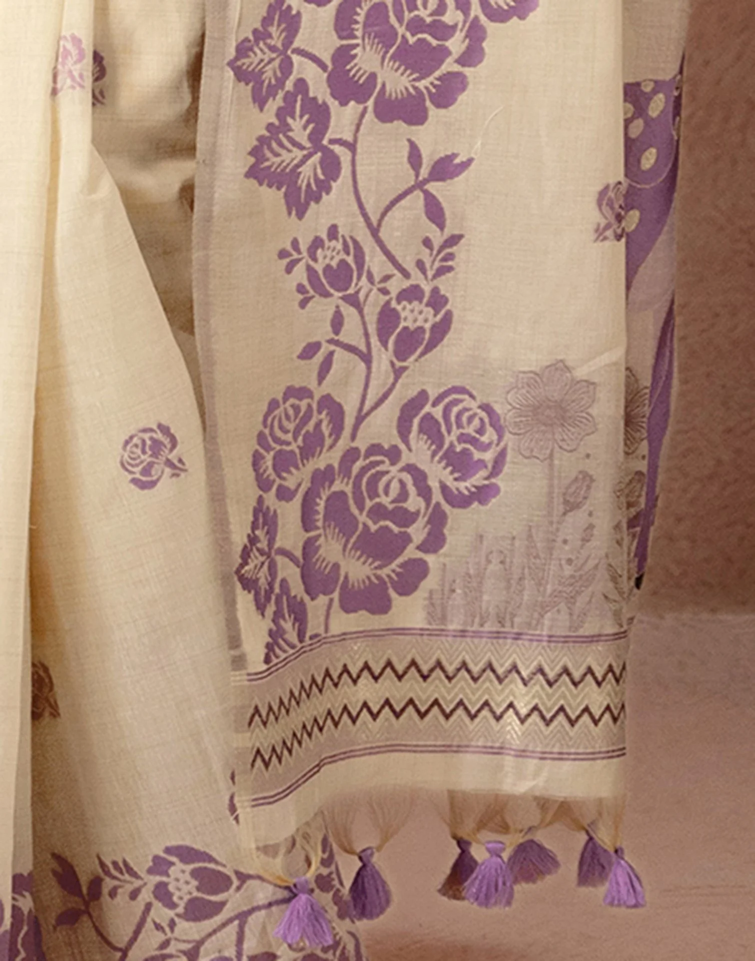 Beige Chanderi Cotton Woven Saree - Image 13