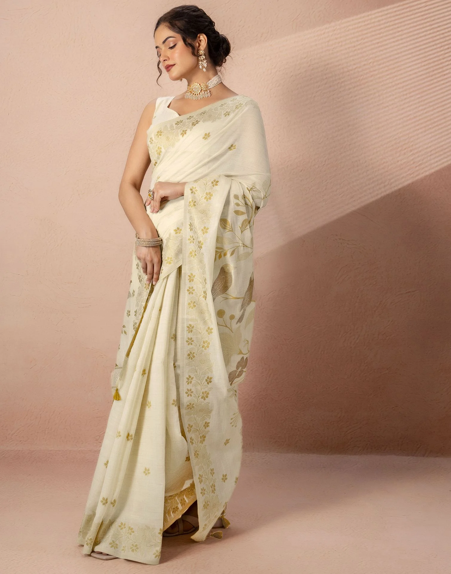 Beige Chanderi Cotton Woven Saree - Image 4