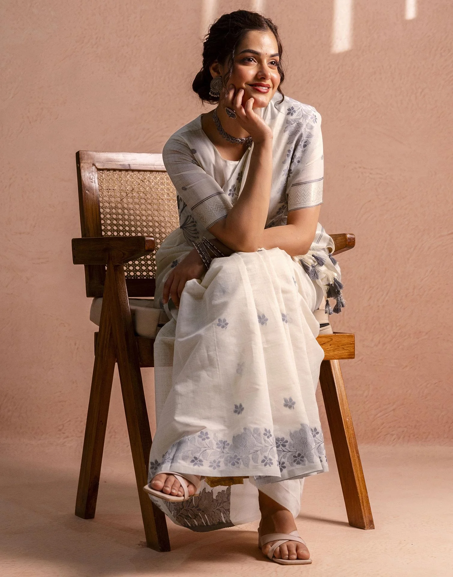 Beige Chanderi Cotton Woven Saree - Image 13