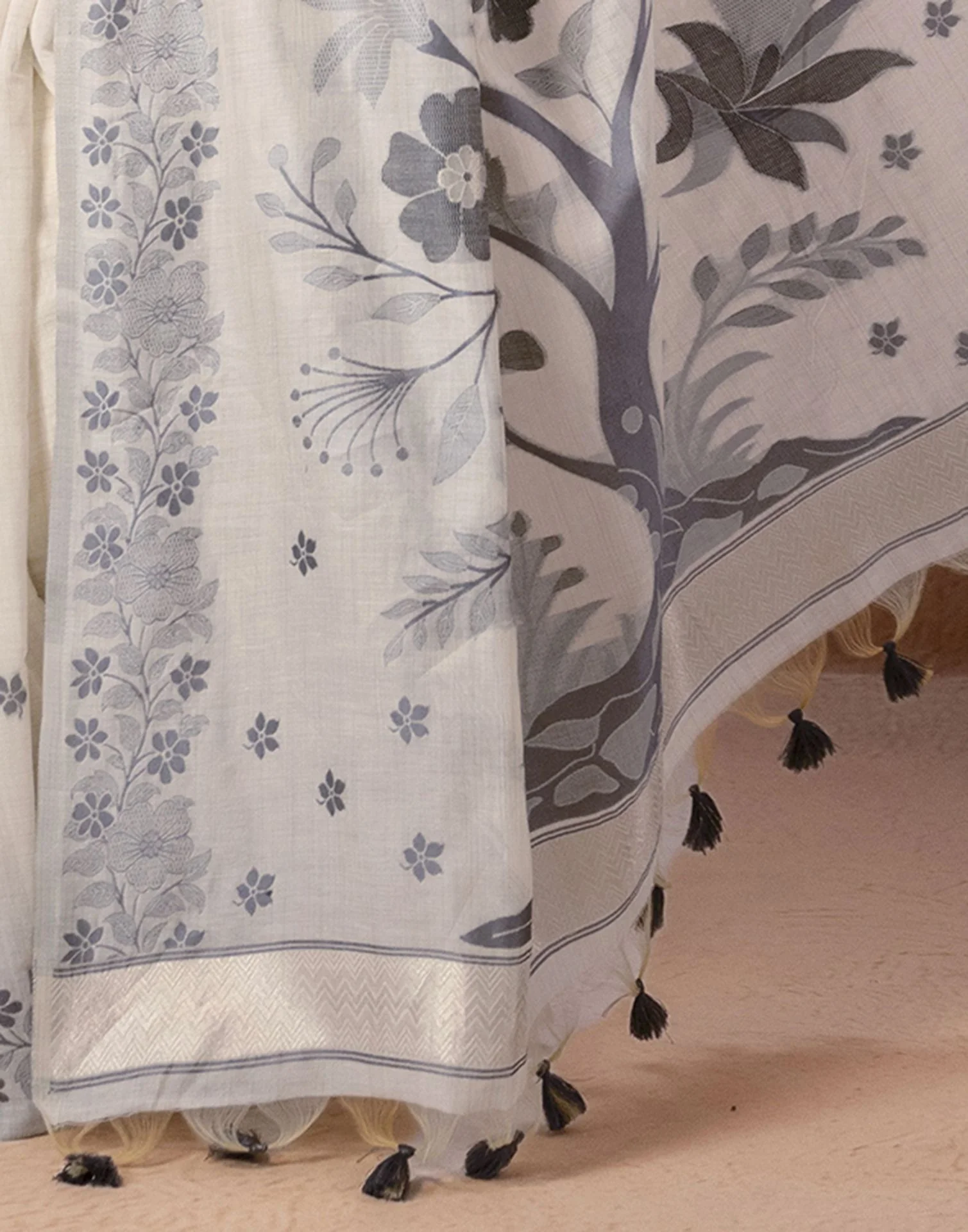 Beige Chanderi Cotton Woven Saree - Image 15