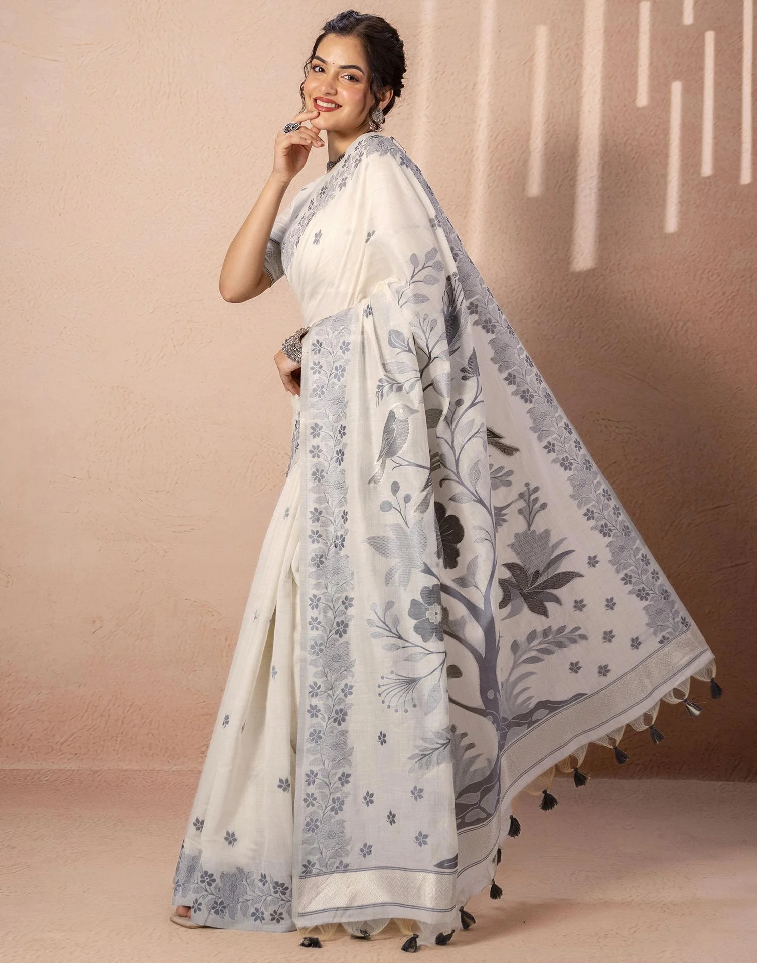 Beige Chanderi Cotton Woven Saree - Image 7
