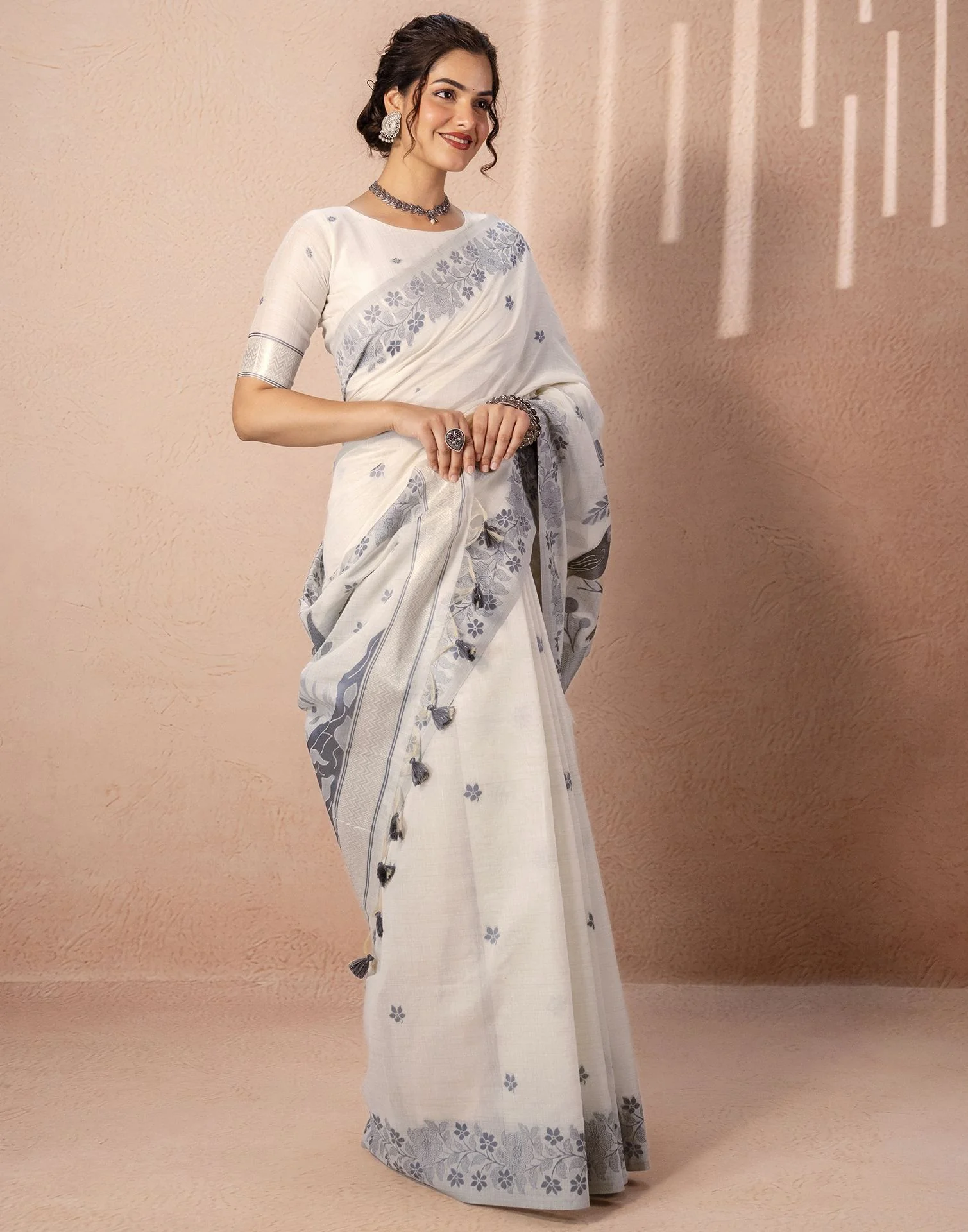 Beige Chanderi Cotton Woven Saree - Image 9