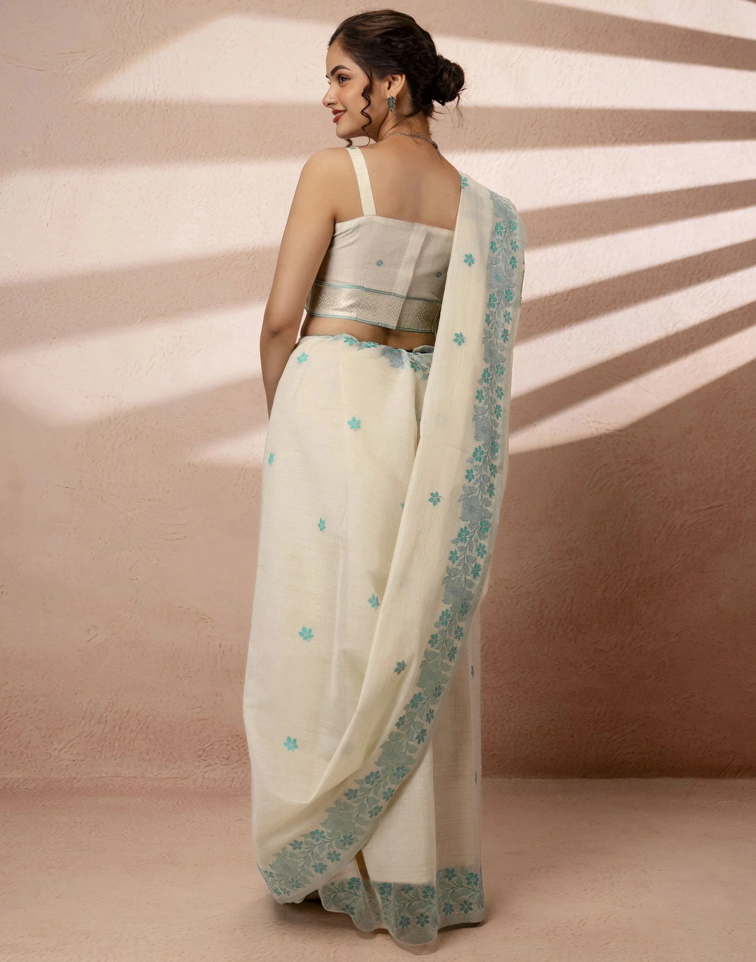 Beige Chanderi Cotton Woven Saree - Image 8