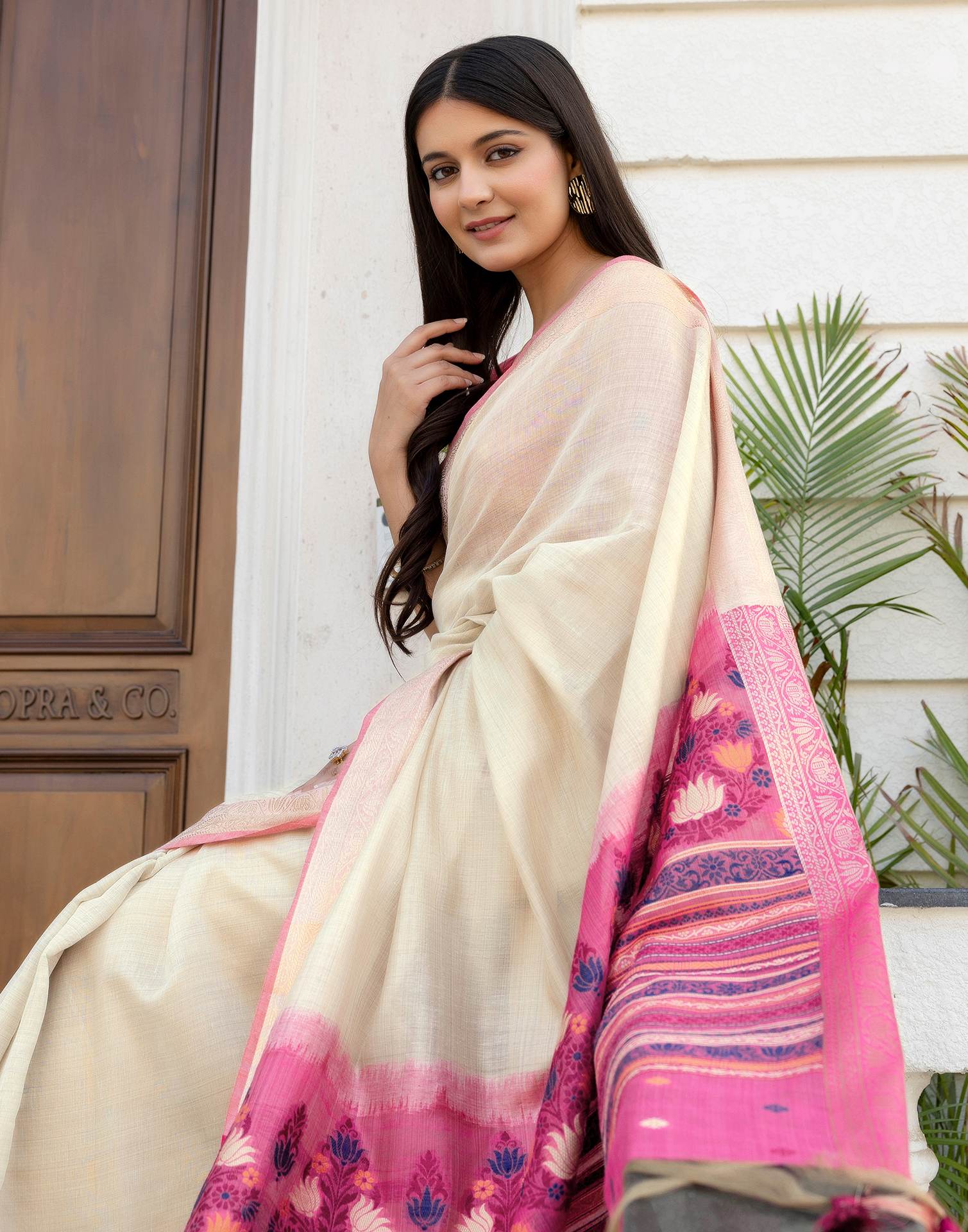 Beige Cotton Linen Woven Printed Saree - Image 2