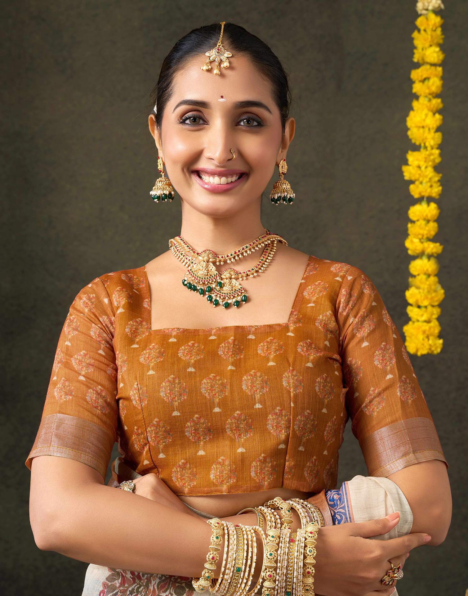 Beige Cotton Printed Saree - Image 7