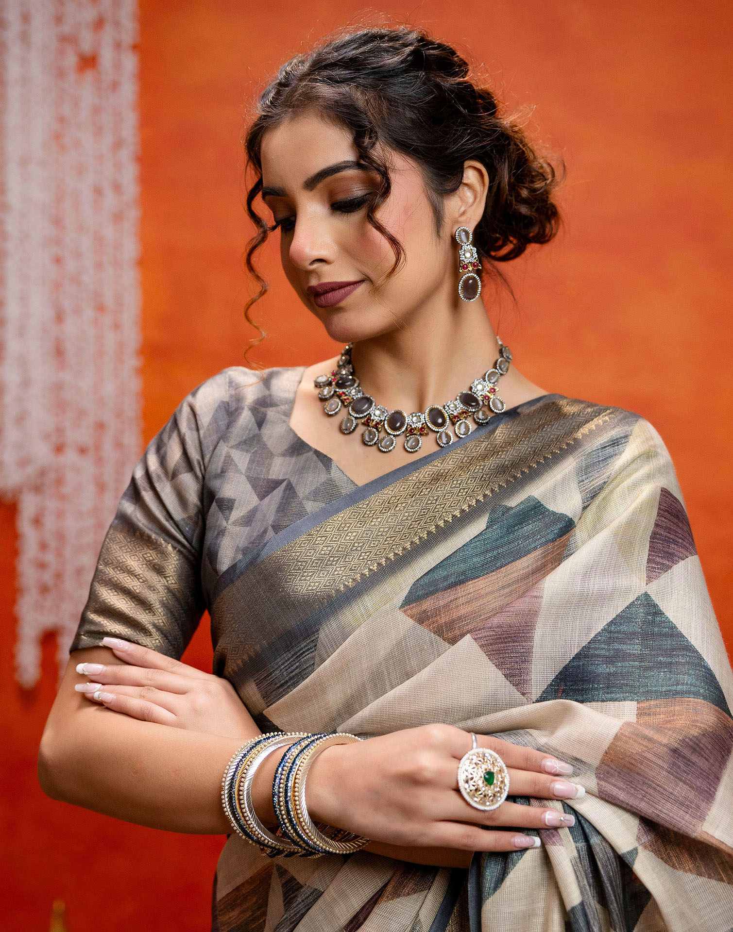 Beige Cotton Printed Woven Saree - Image 11