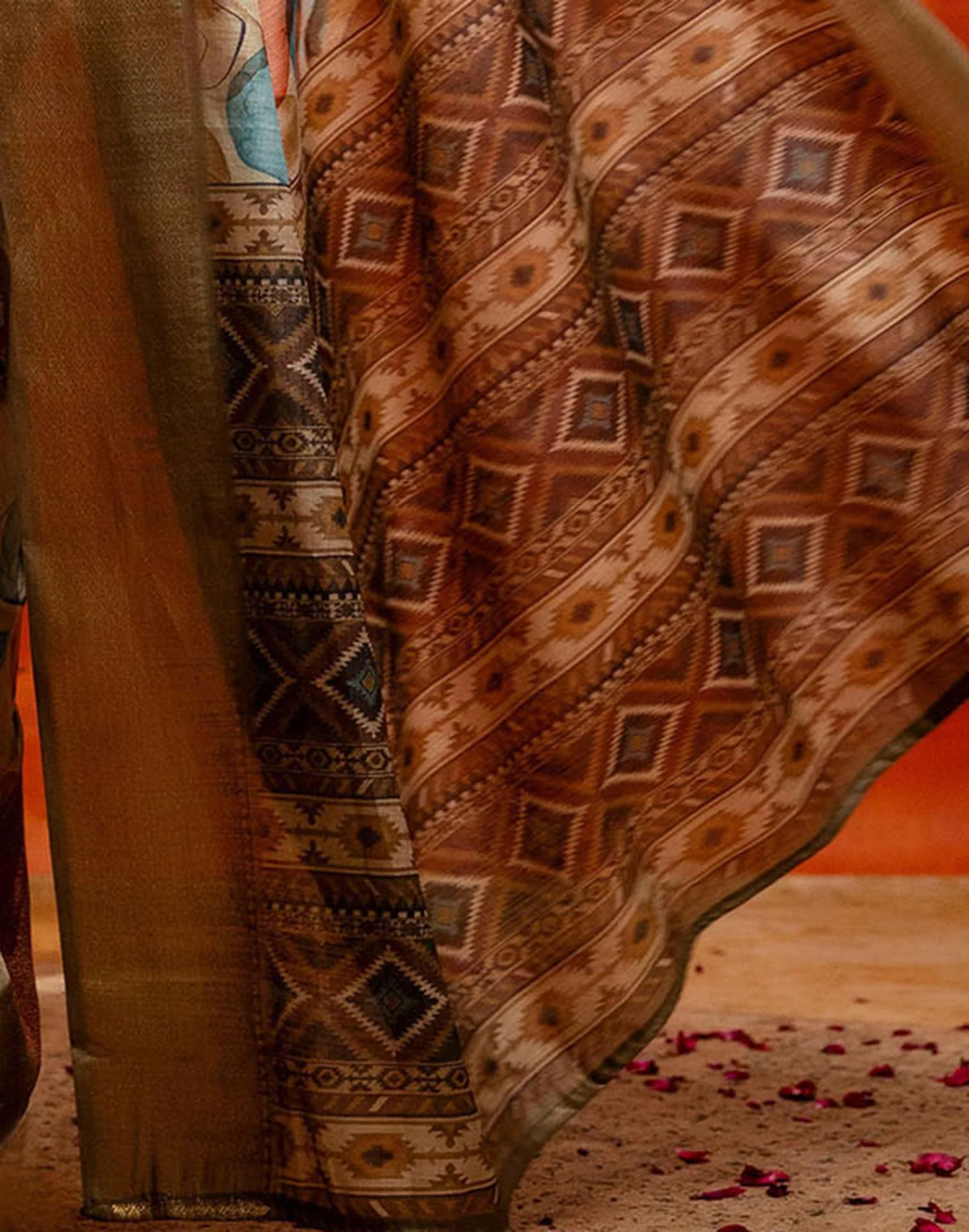 Beige Cotton Printed Woven Saree - Image 10