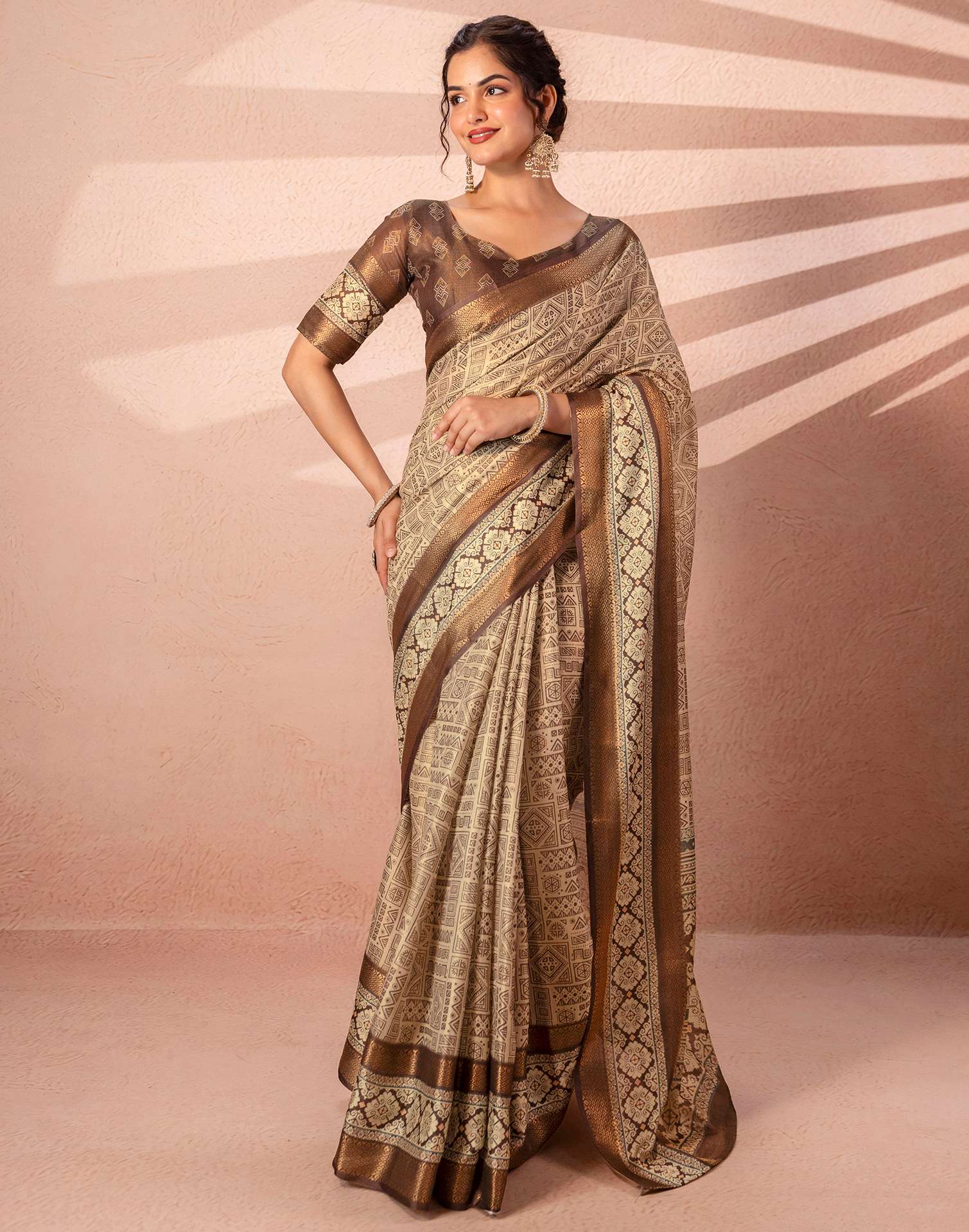 Beige Cotton Silk Printed Woven Border Saree - Image 2
