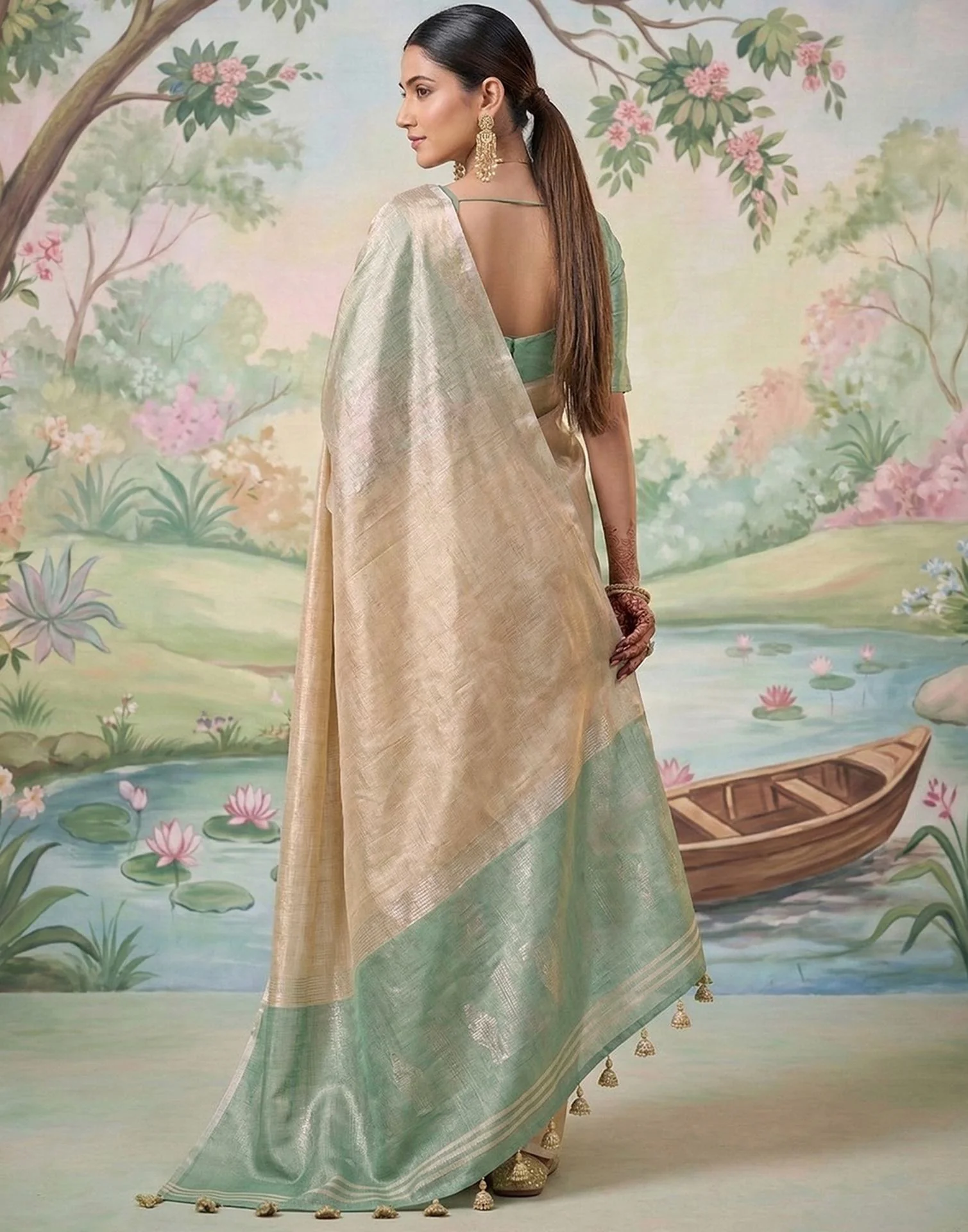 Beige Cotton Silk Tassels Woven Saree - Image 5