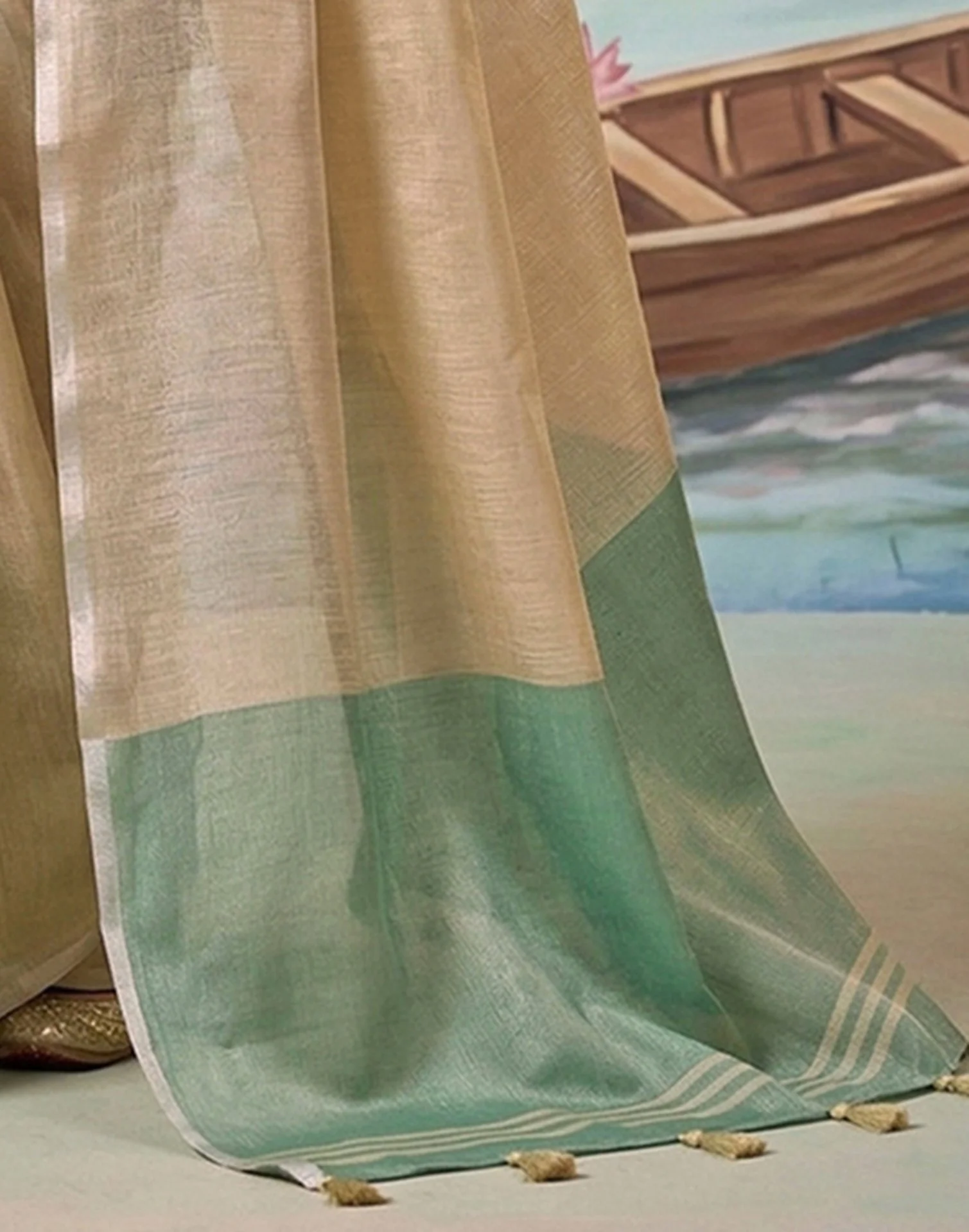 Beige Cotton Silk Tassels Woven Saree - Image 6