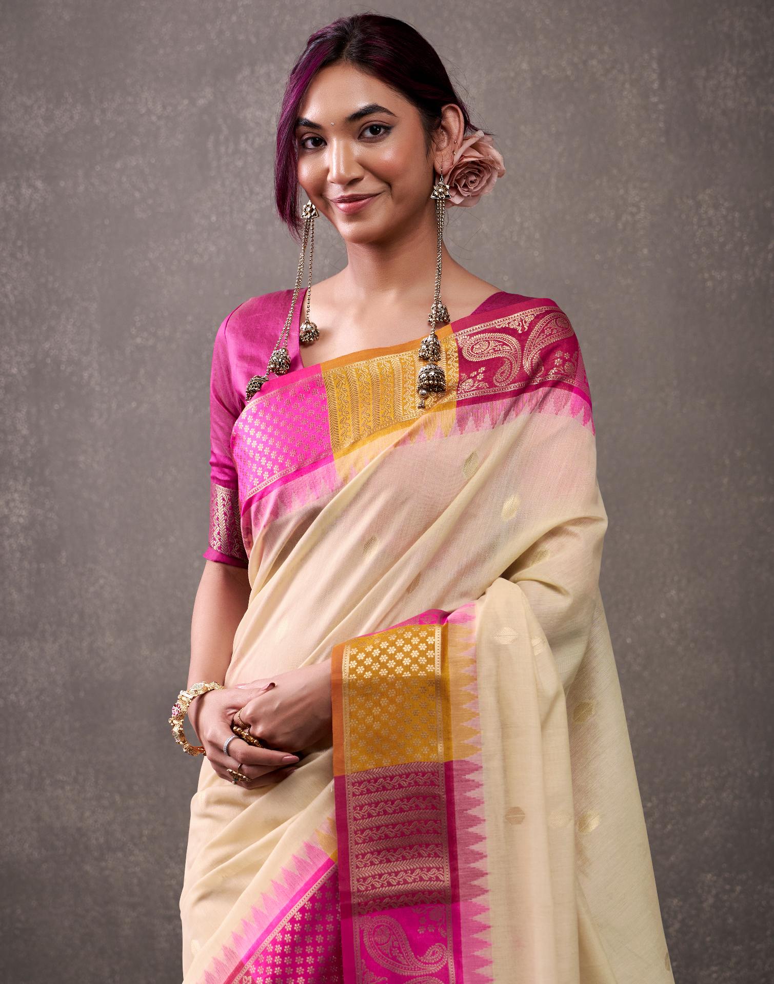 Beige Cotton Woven Banarasi Saree - Image 5