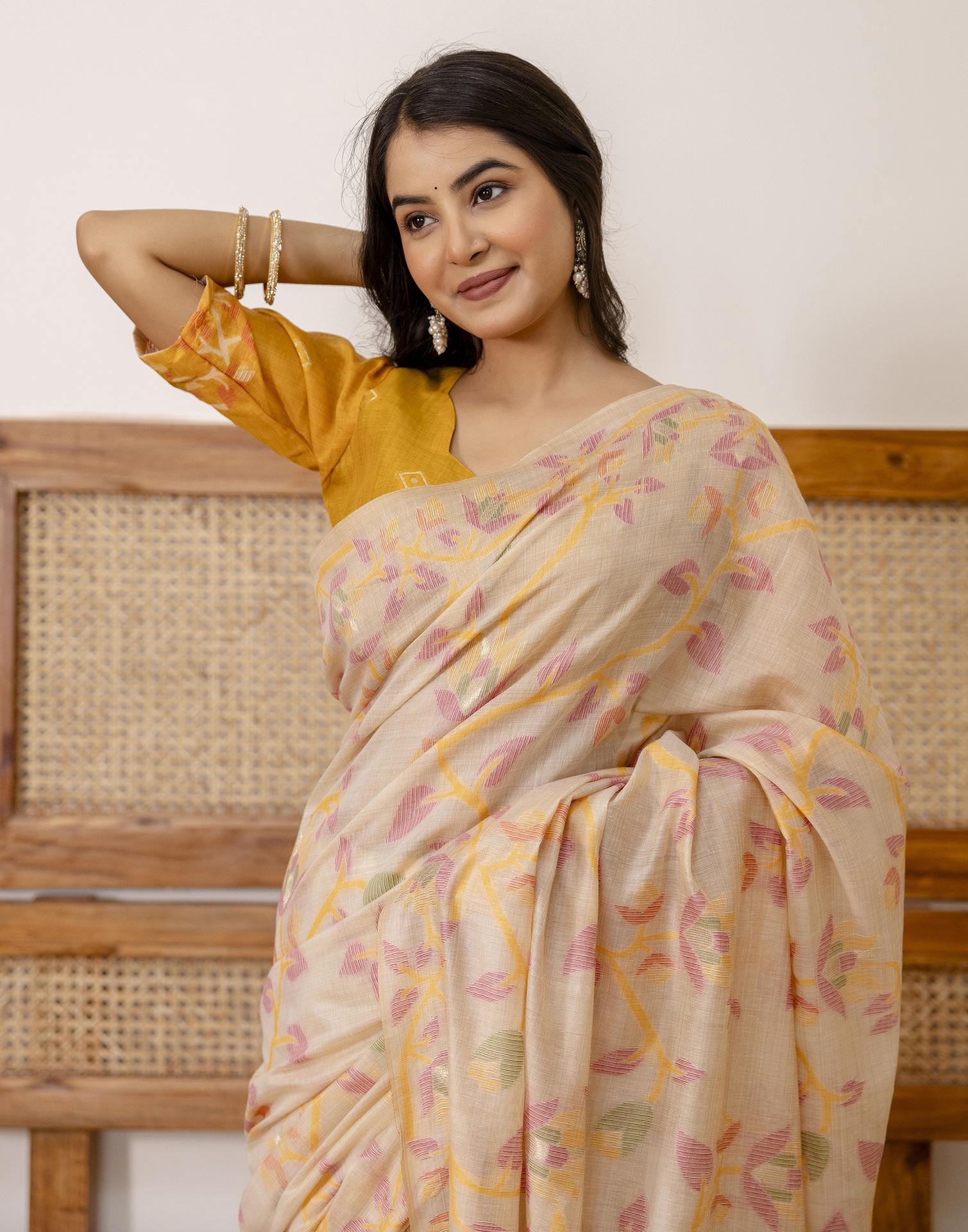 Beige Cotton Woven Saree - Image 11