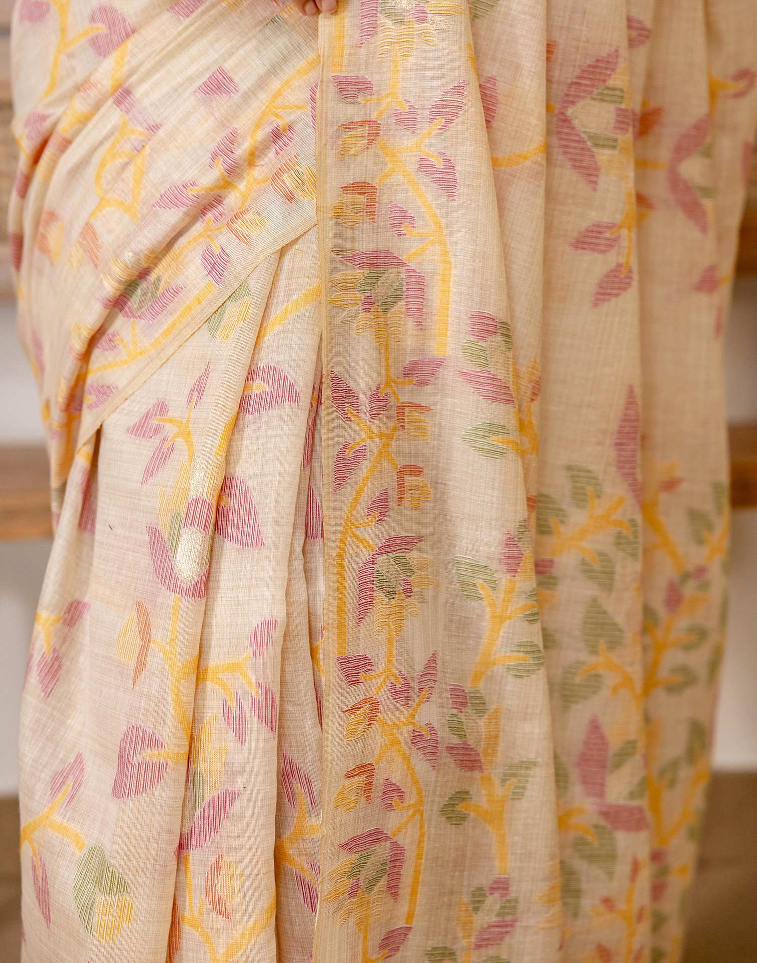 Beige Cotton Woven Saree - Image 12