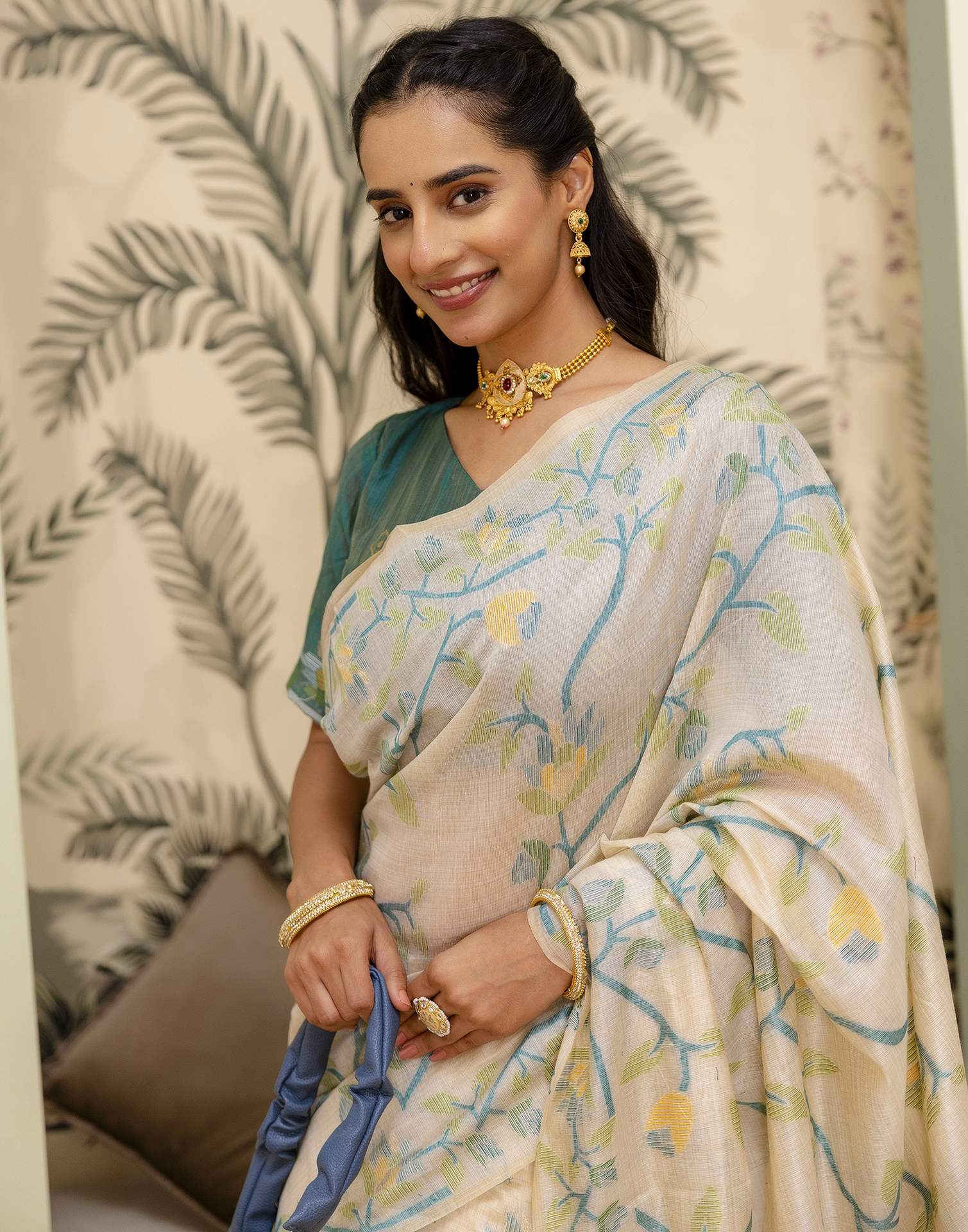 Beige Cotton Woven Saree - Image 11