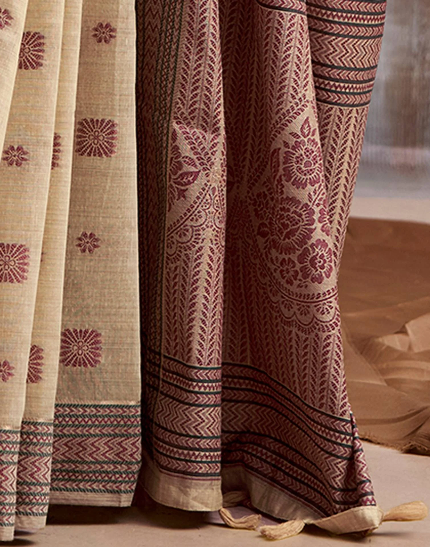 Beige Cotton Woven Saree - Image 6