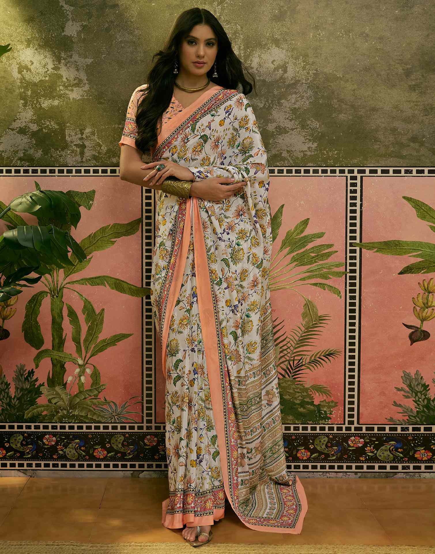 Beige Crepe Silk Floral Printed Saree - Image 6