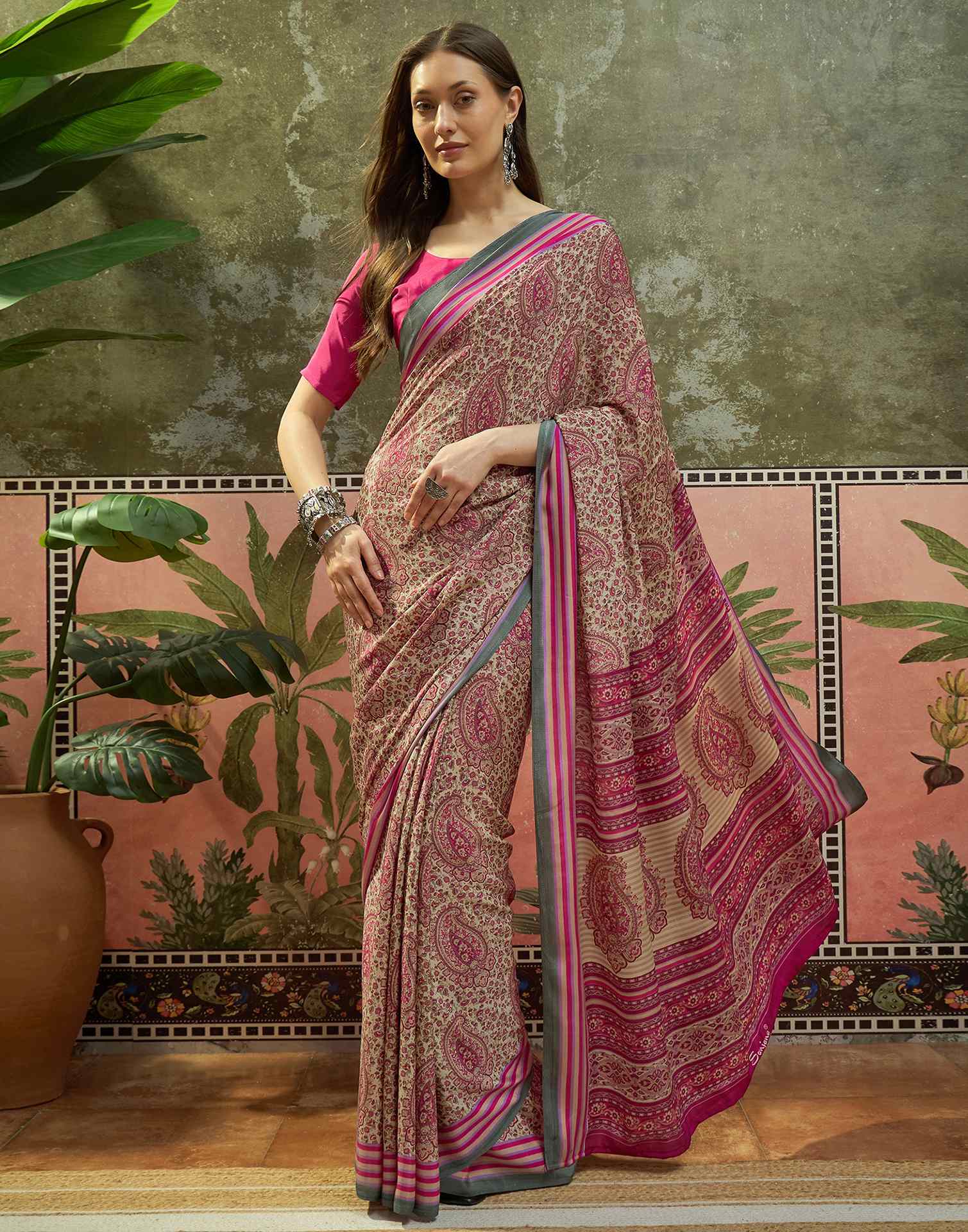 Beige Crepe Silk Printed Saree - Image 2