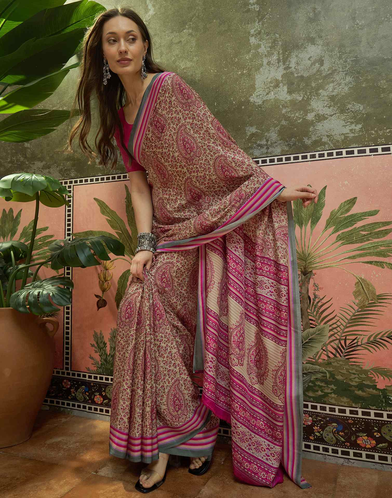 Beige Crepe Silk Printed Saree - Image 6