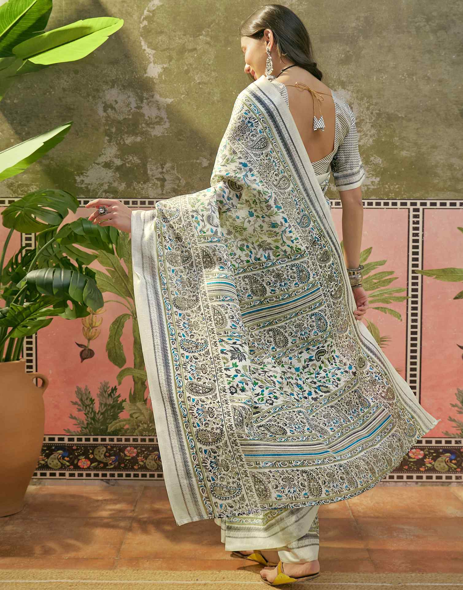 Beige Khadi Printed Saree - Image 6