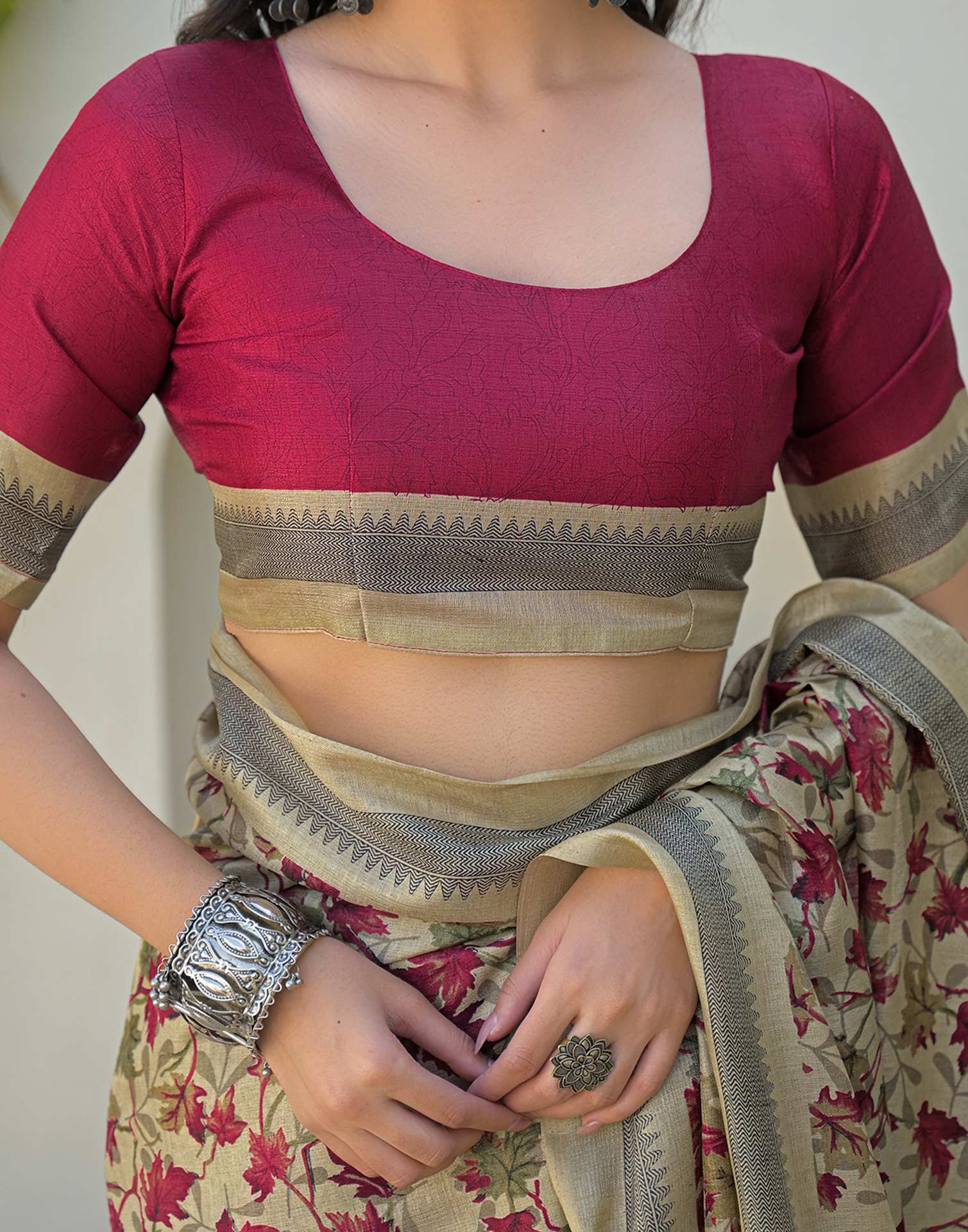 Beige Khadi Printed Saree - Image 8