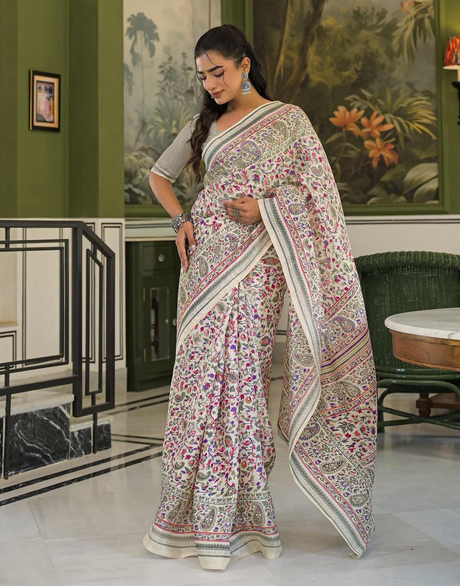 Beige Khadi Printed Saree - Image 2