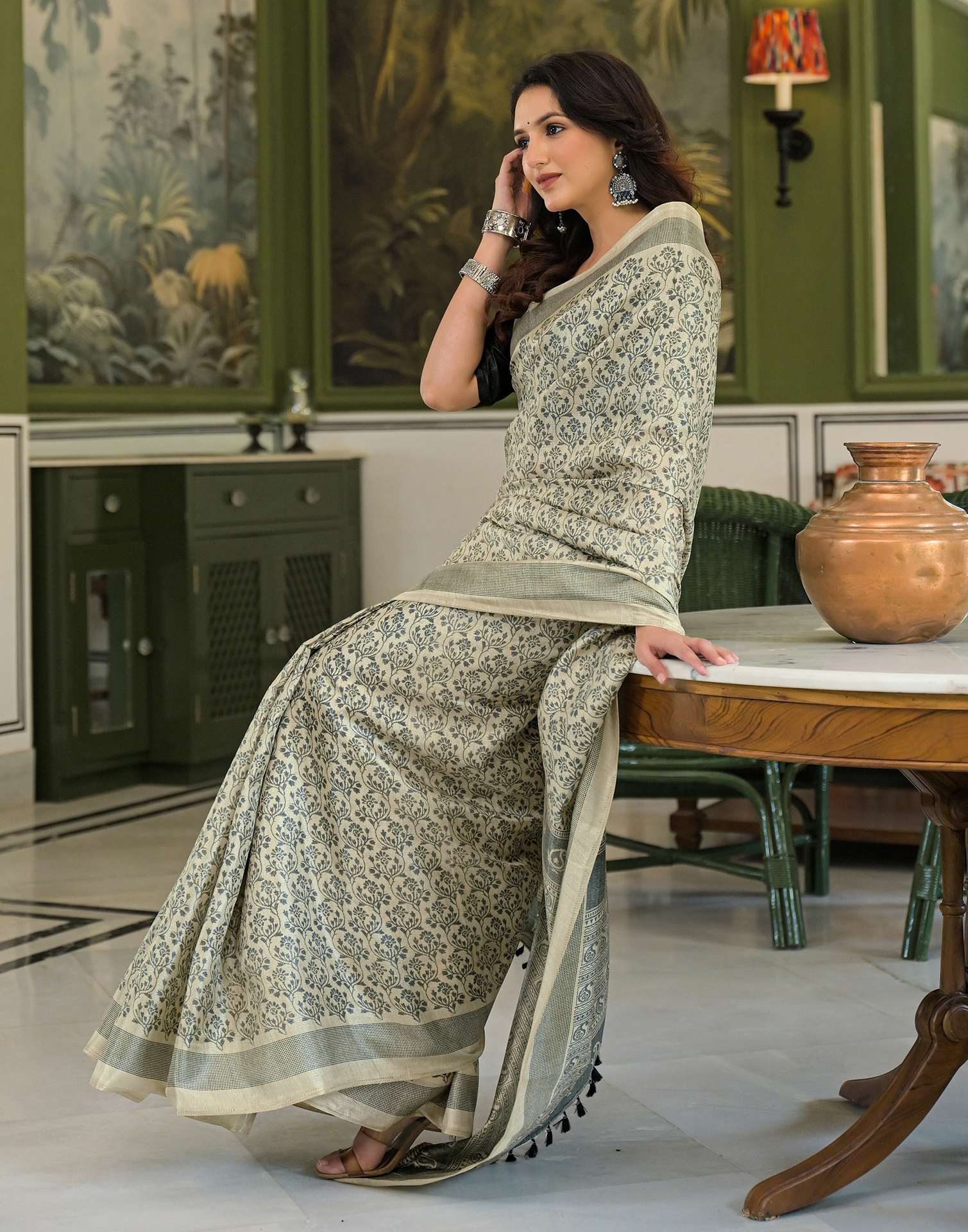 Beige Khadi Printed Saree - Image 6