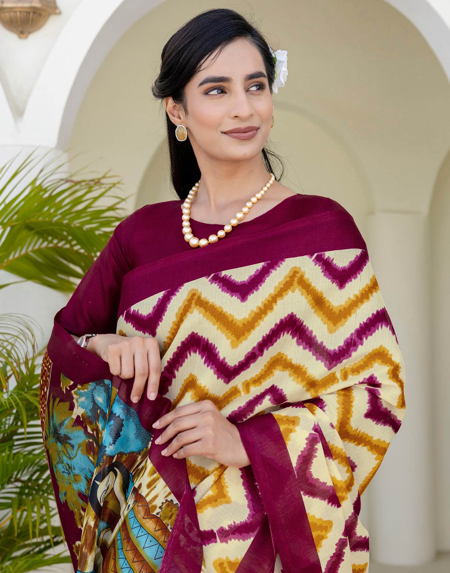 Beige Khadi Printed Saree - Image 2