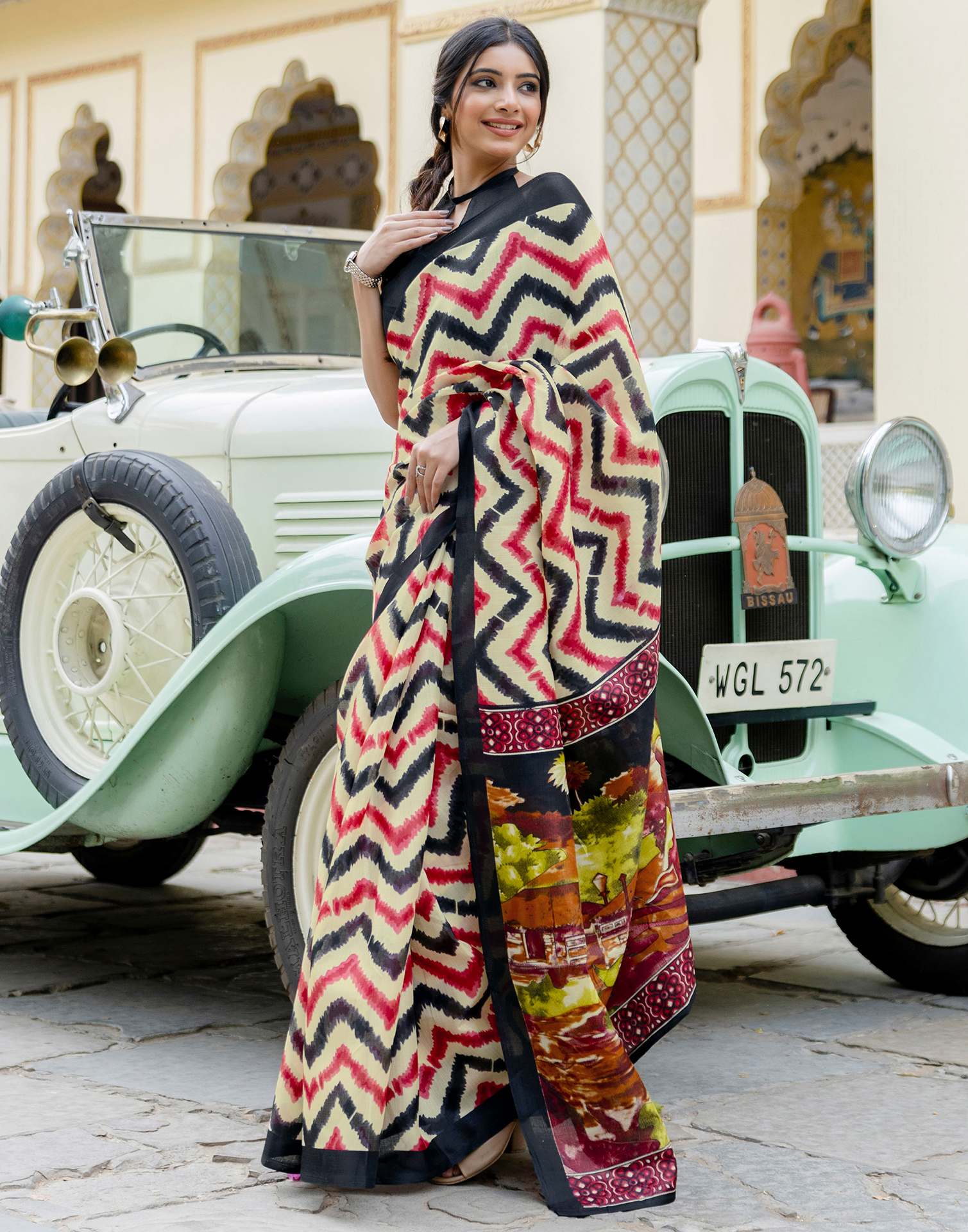 Beige Khadi Printed Saree - Image 5