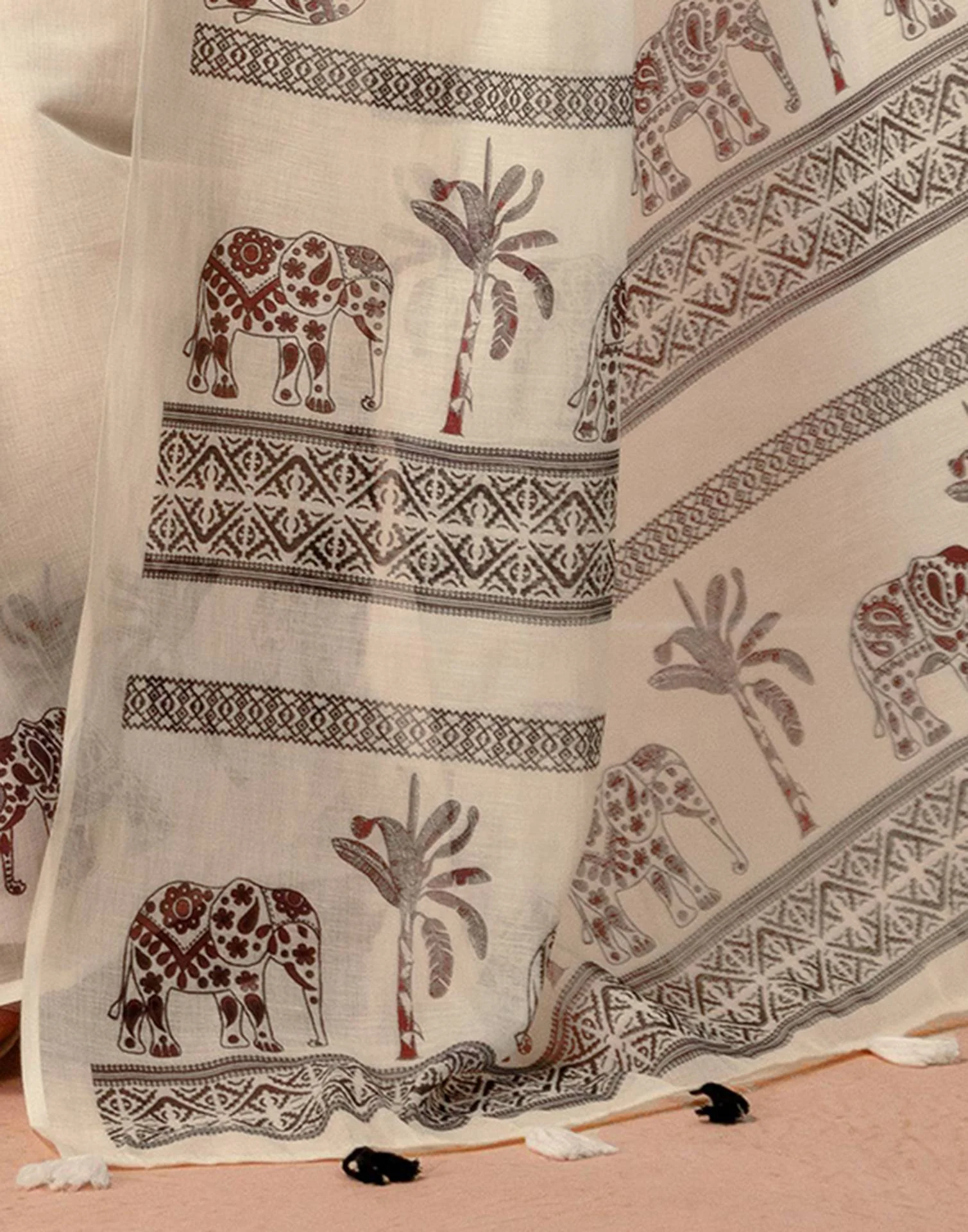 Beige Linen Printed Saree - Image 12