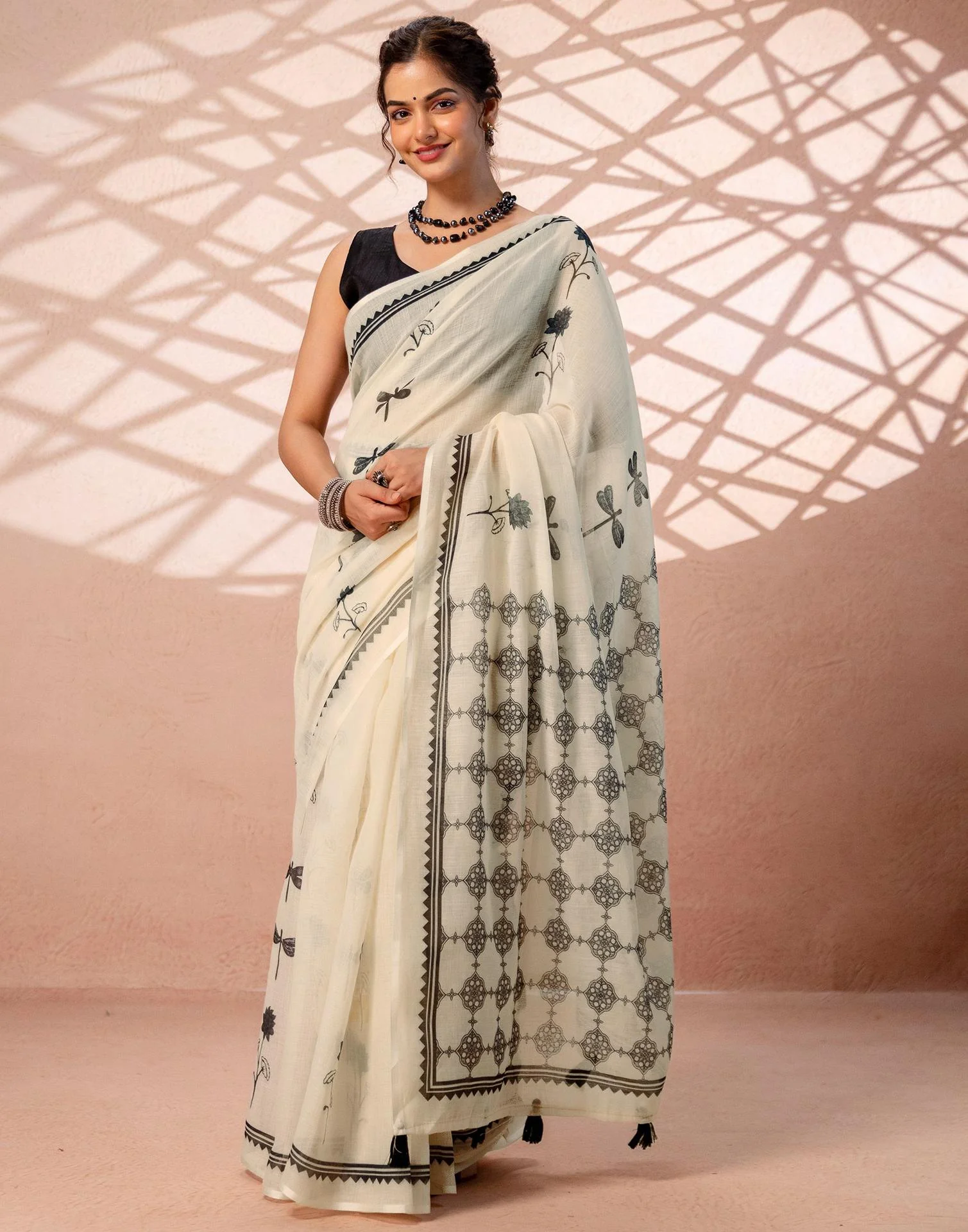Beige Linen Printed Saree