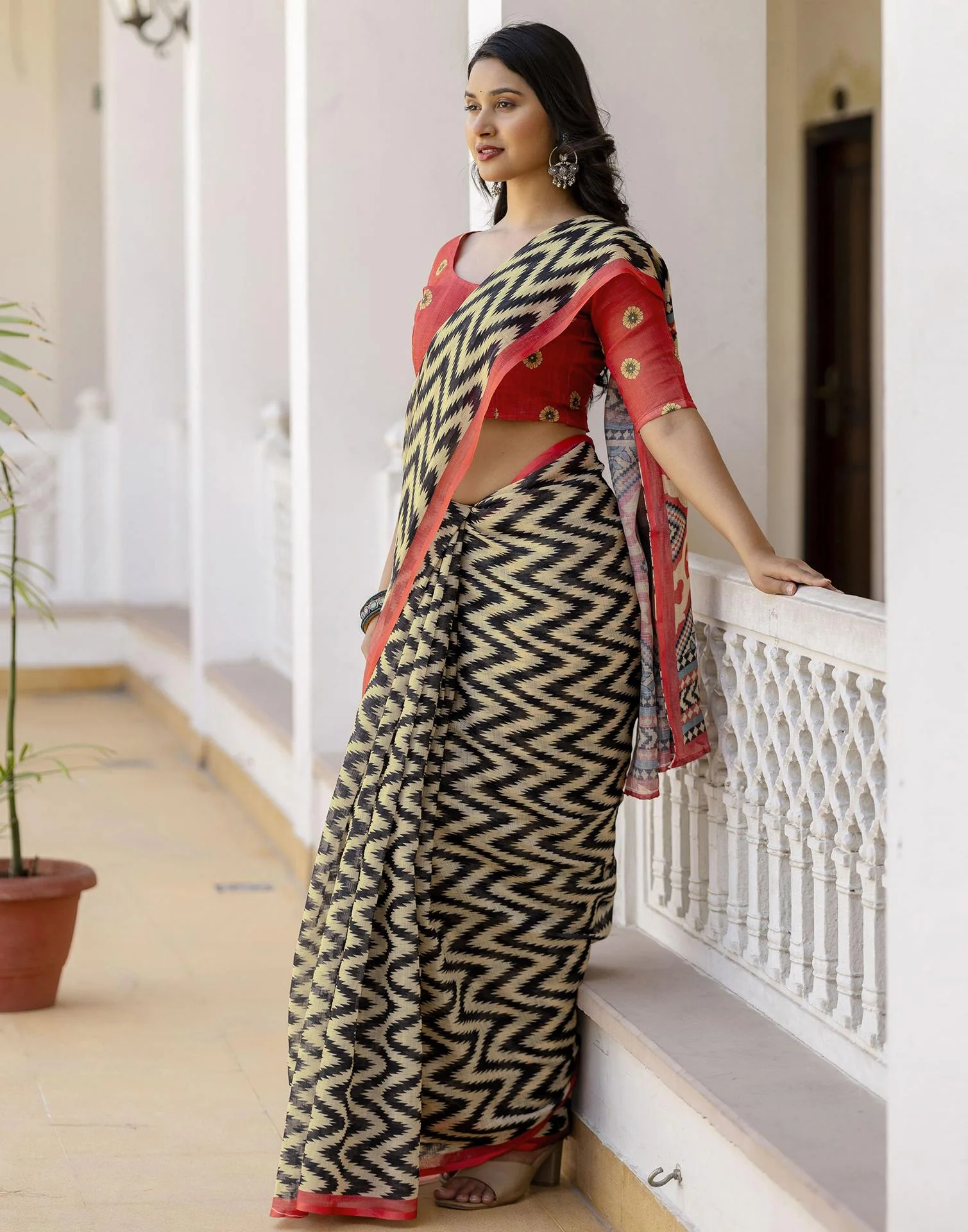 Beige Linen Printed Saree - Image 8