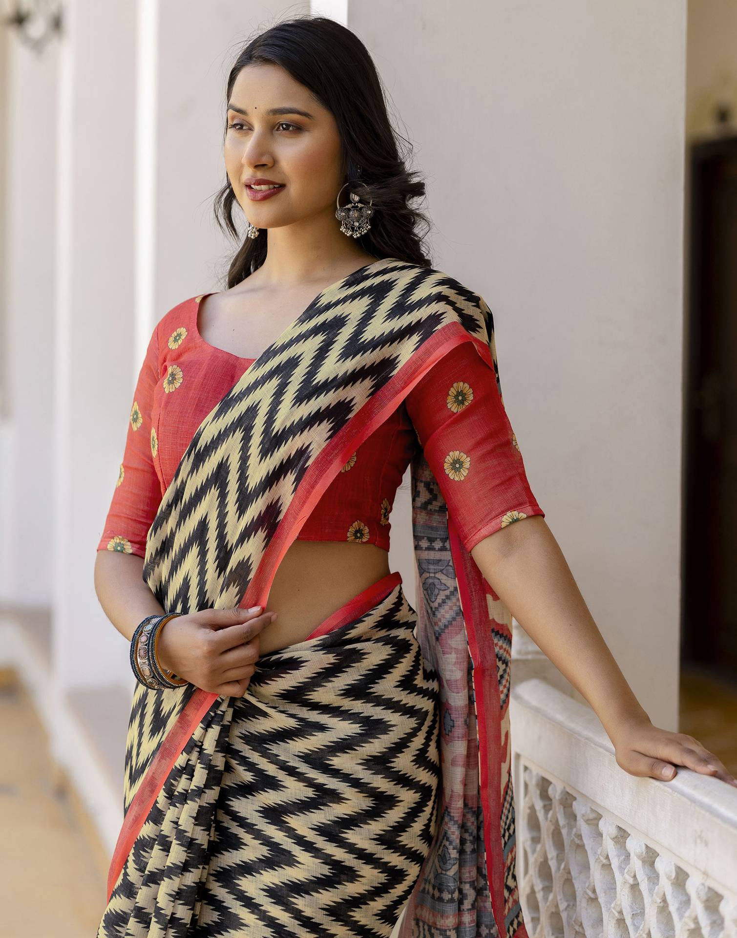 Beige Linen Printed Saree - Image 9