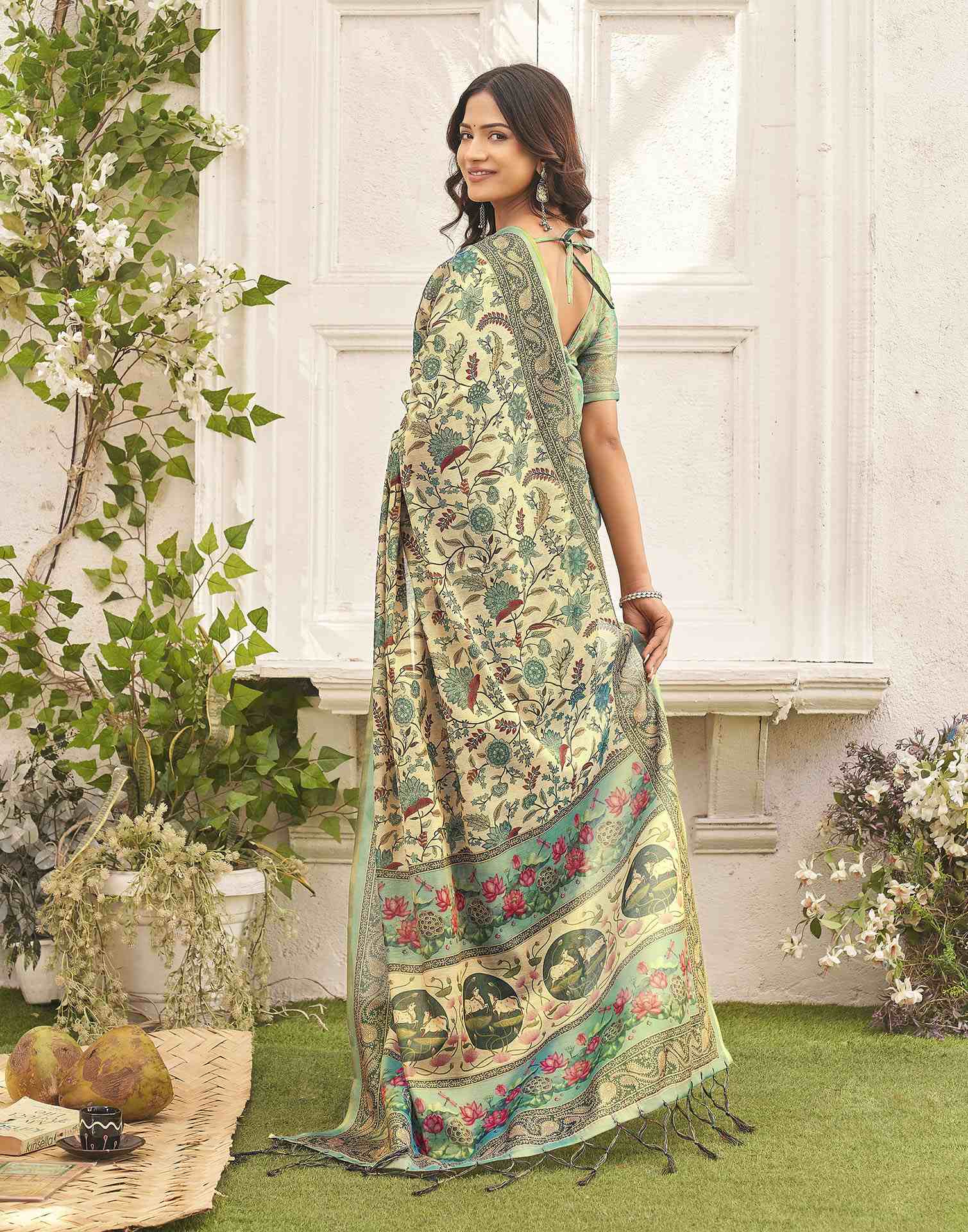 Beige Shimmer Silk Printed Kalamkari SareeĀ - Image 6