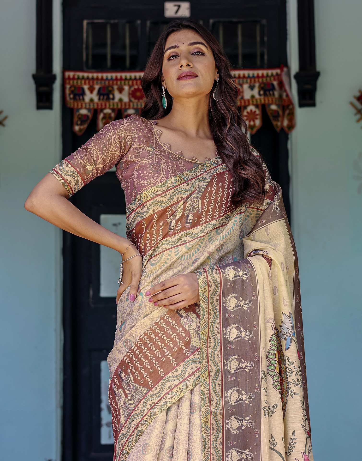 Beige Shimmer Silk Printed Saree - Image 6