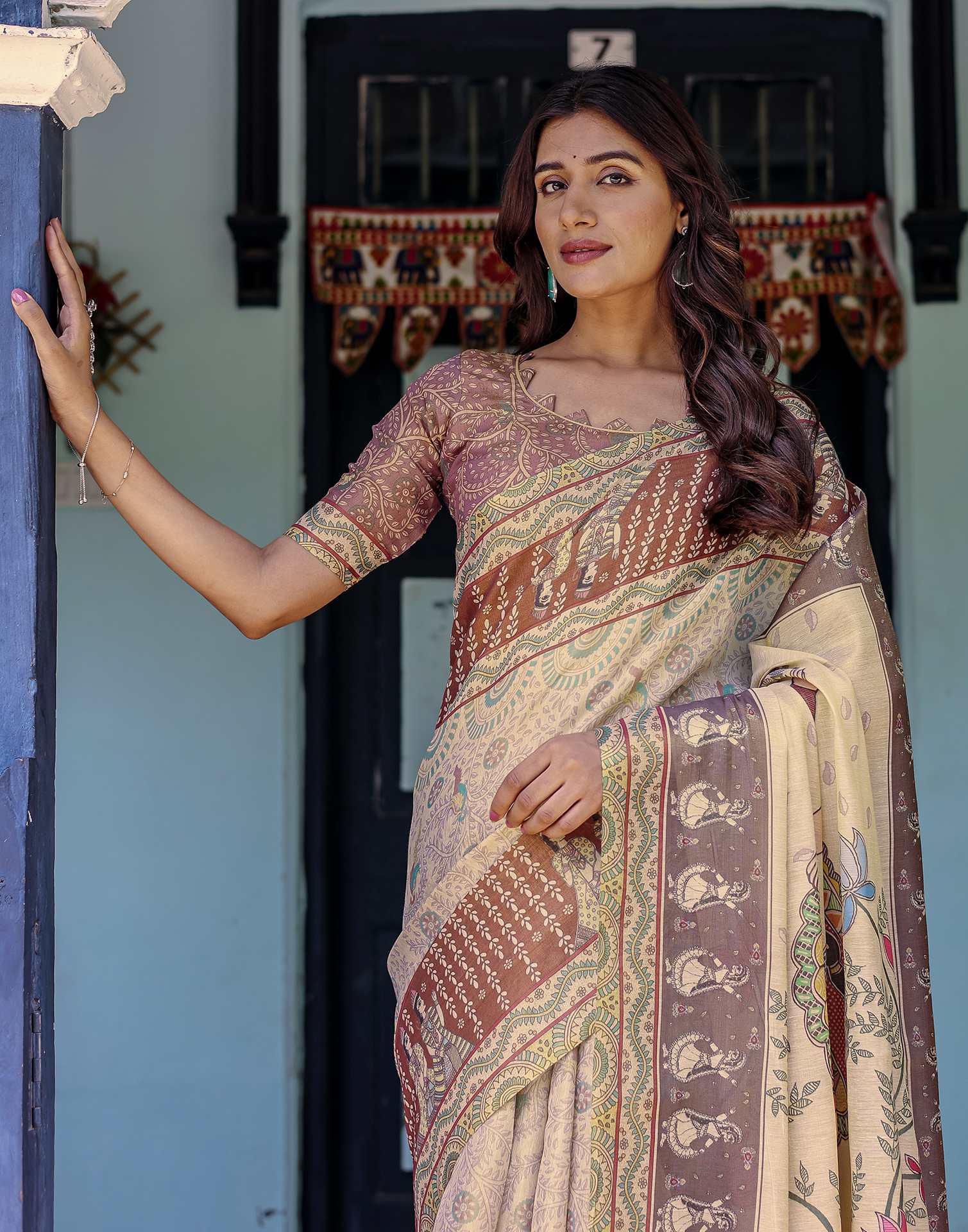 Beige Shimmer Silk Printed Saree - Image 7