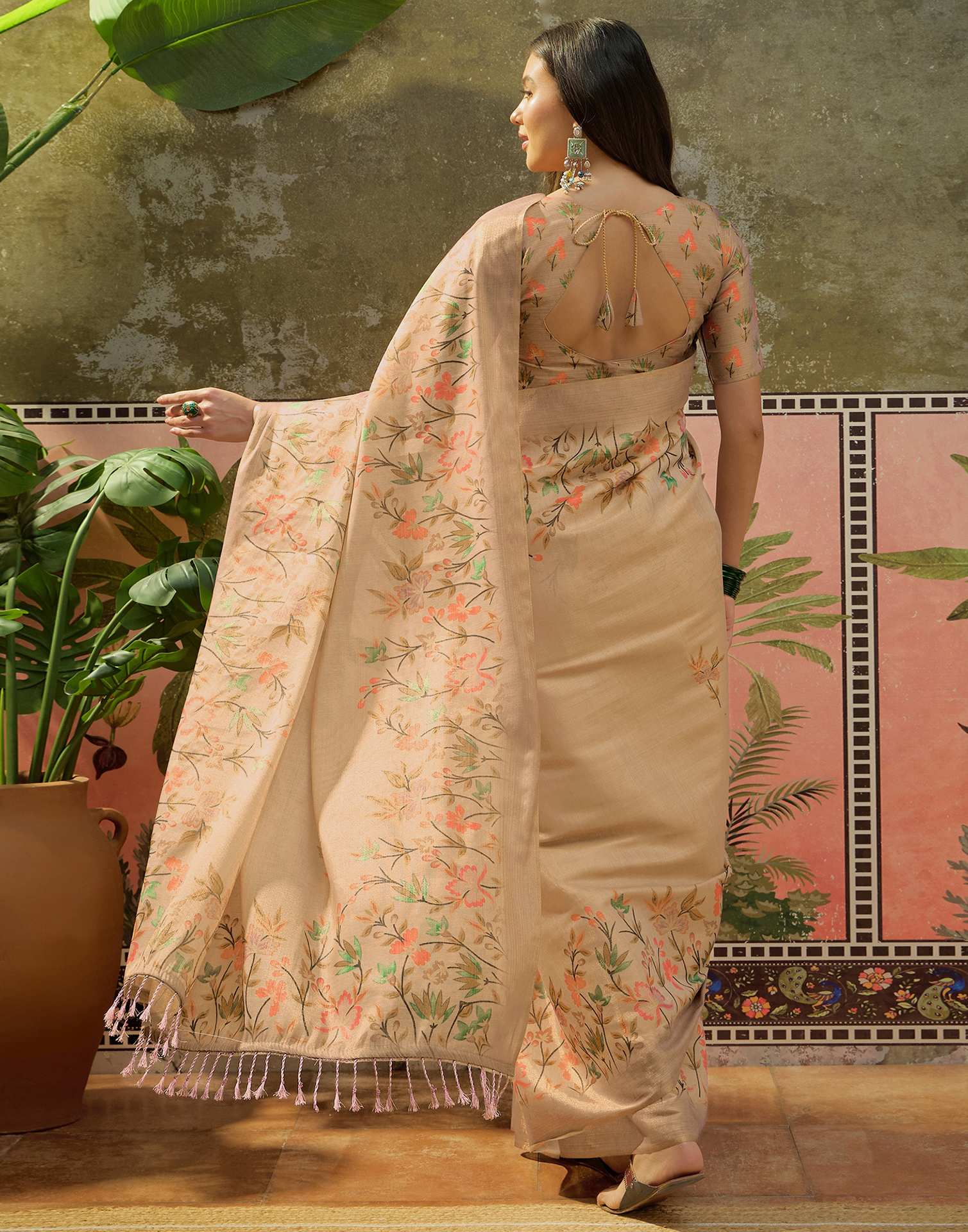 Beige Shimmer Silk Printed Saree - Image 7