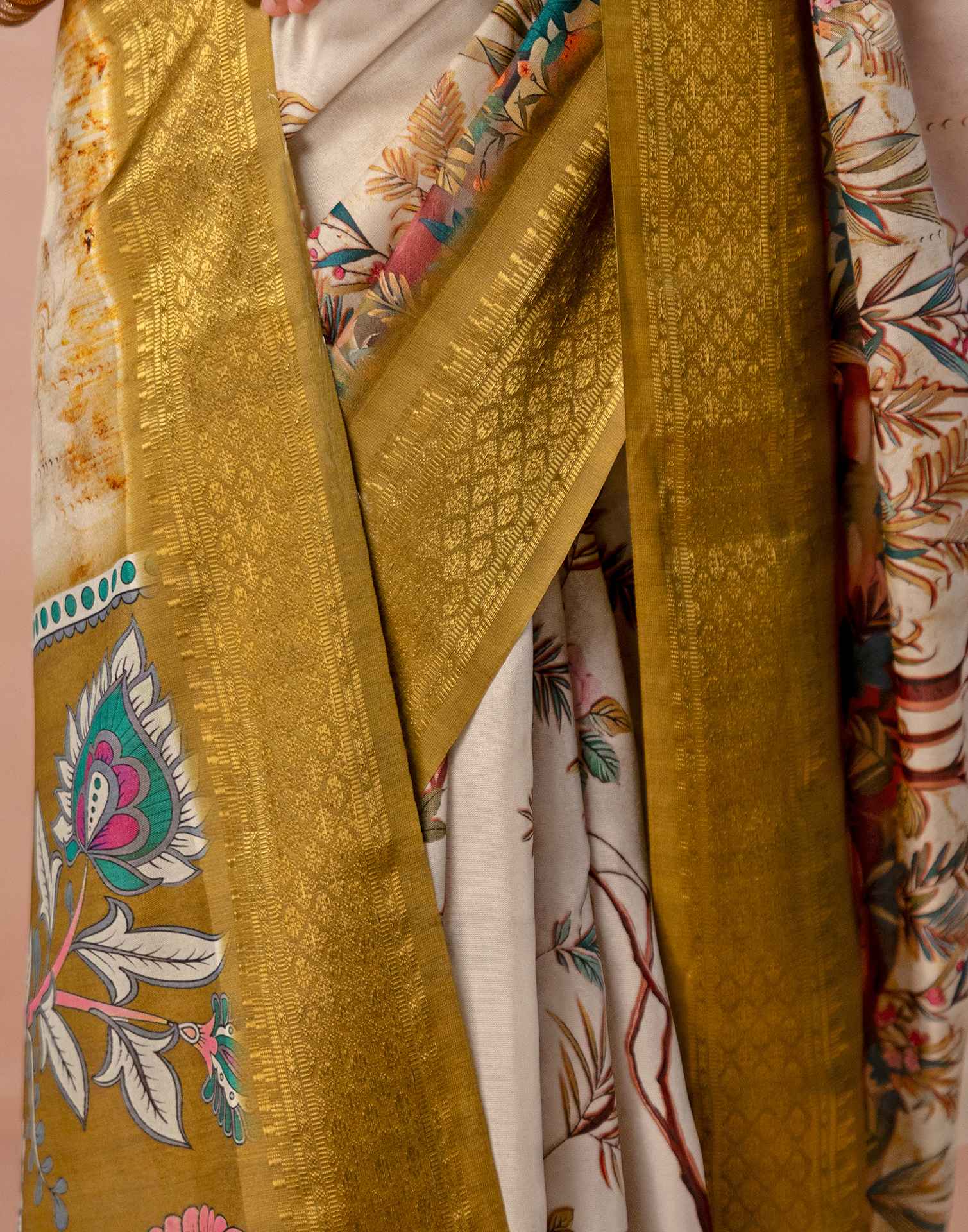Beige Silk Kalamkari Printed Woven Border Saree - Image 13