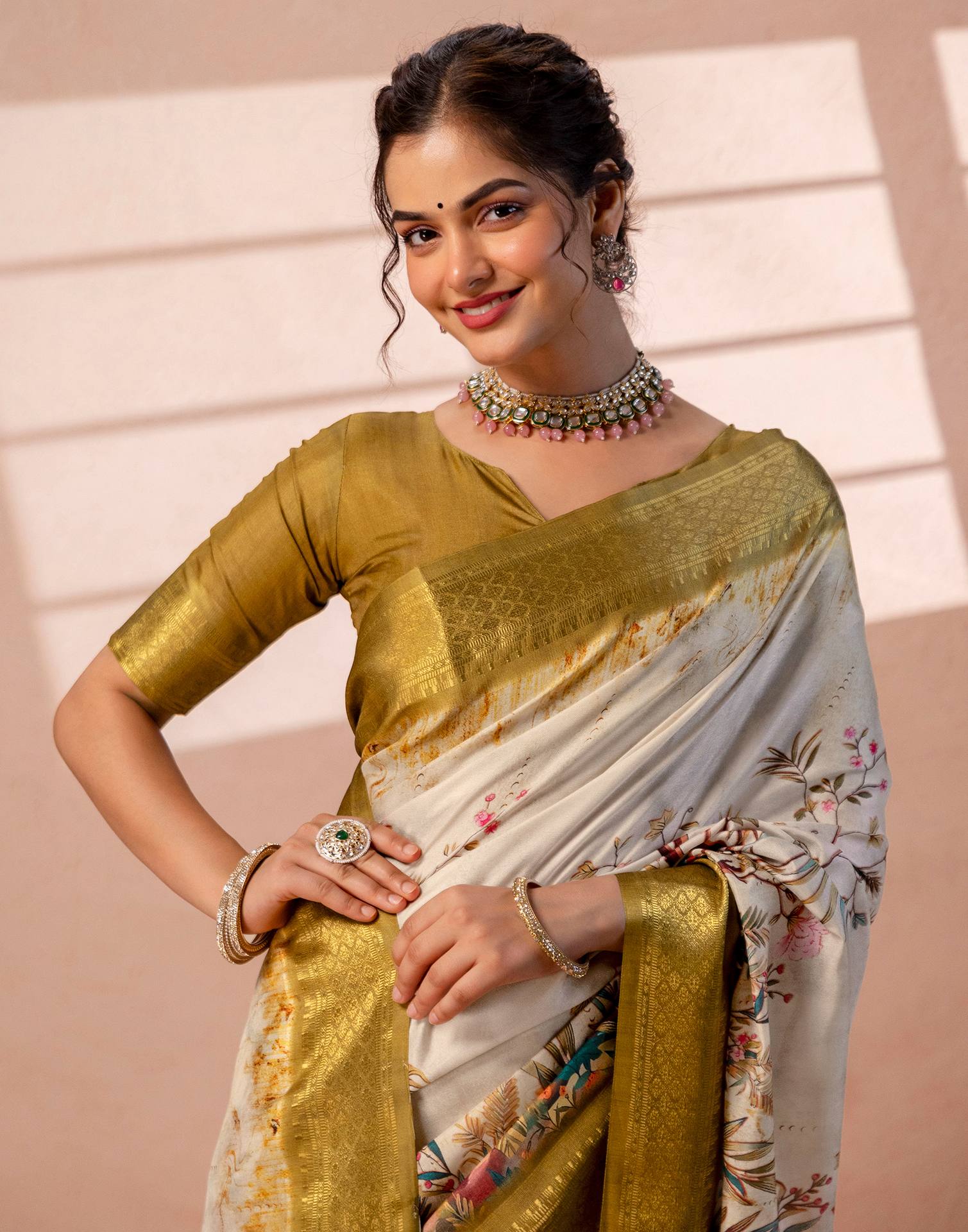 Beige Silk Kalamkari Printed Woven Border Saree - Image 4