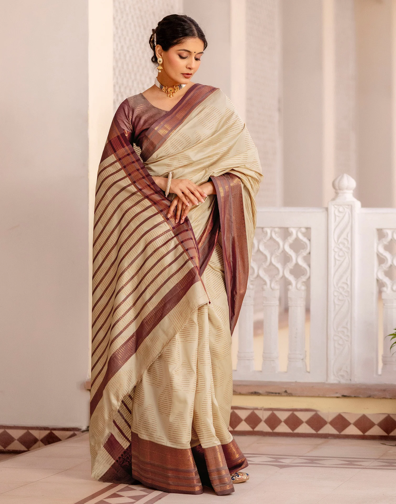 Beige Silk Woven Kanjivaram Saree - Image 7
