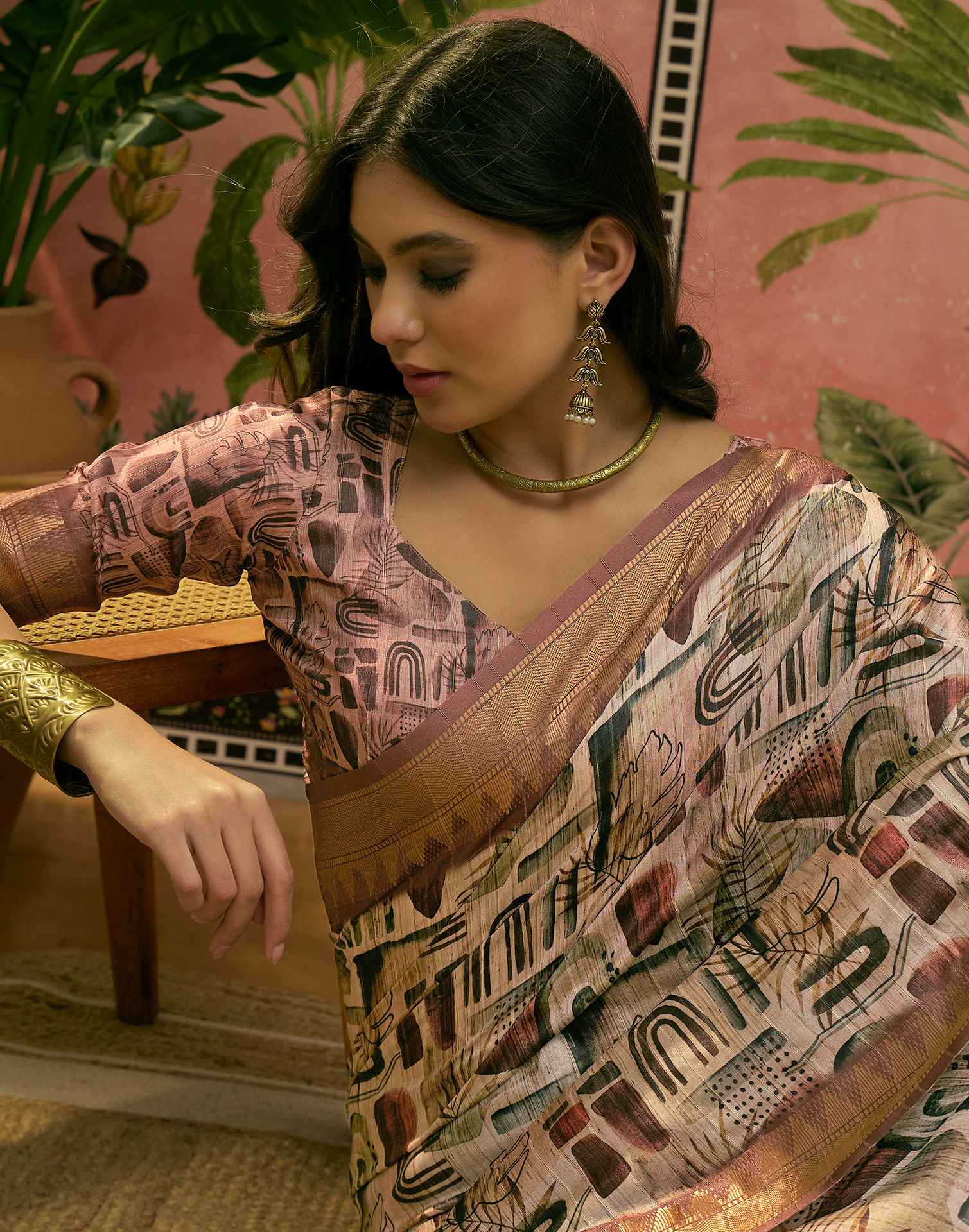 Beige Silk Woven Printed Saree - Image 2