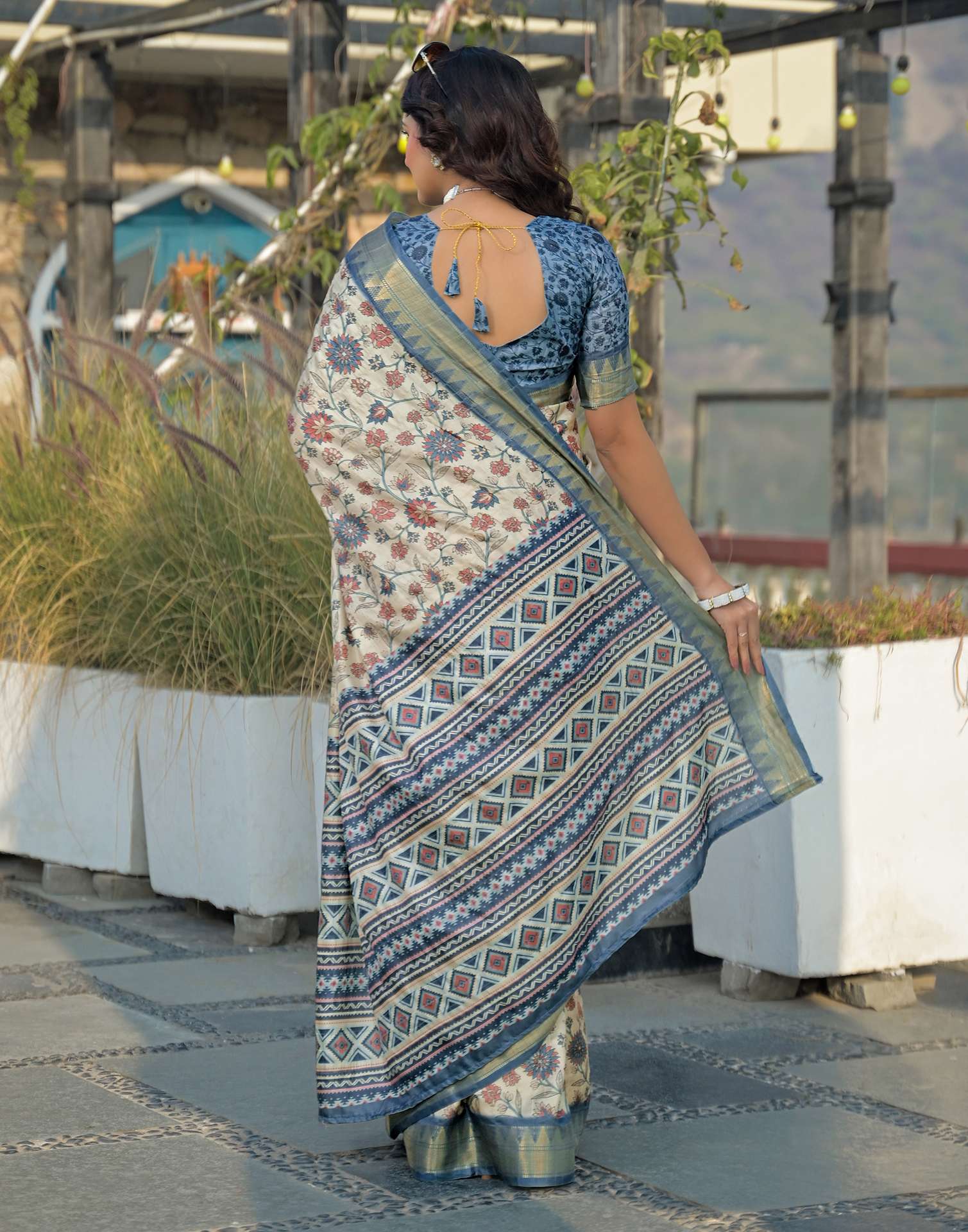 Beige Silk Woven Printed Saree - Image 6