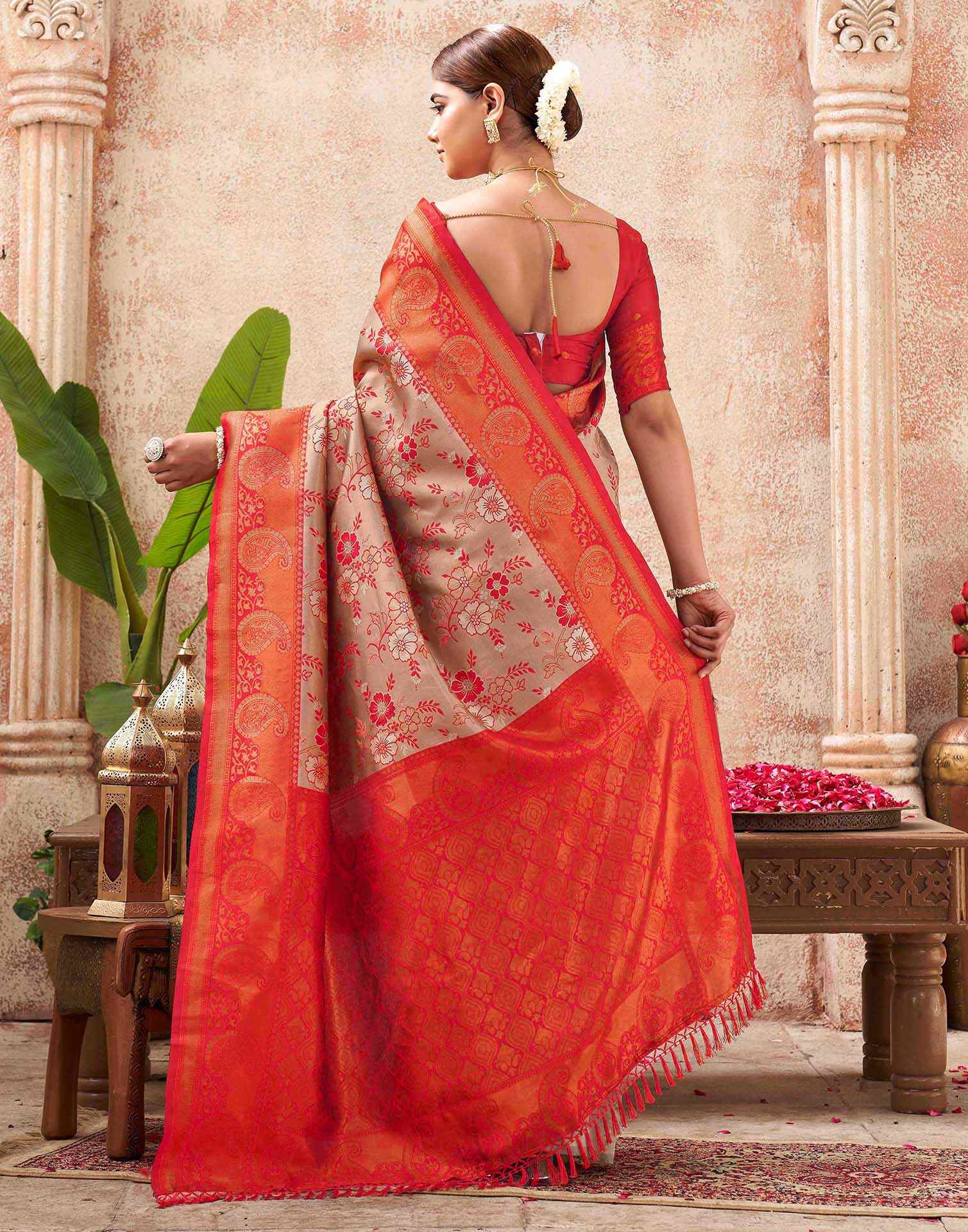 Beige Silk Woven Banarasi Saree - Image 5