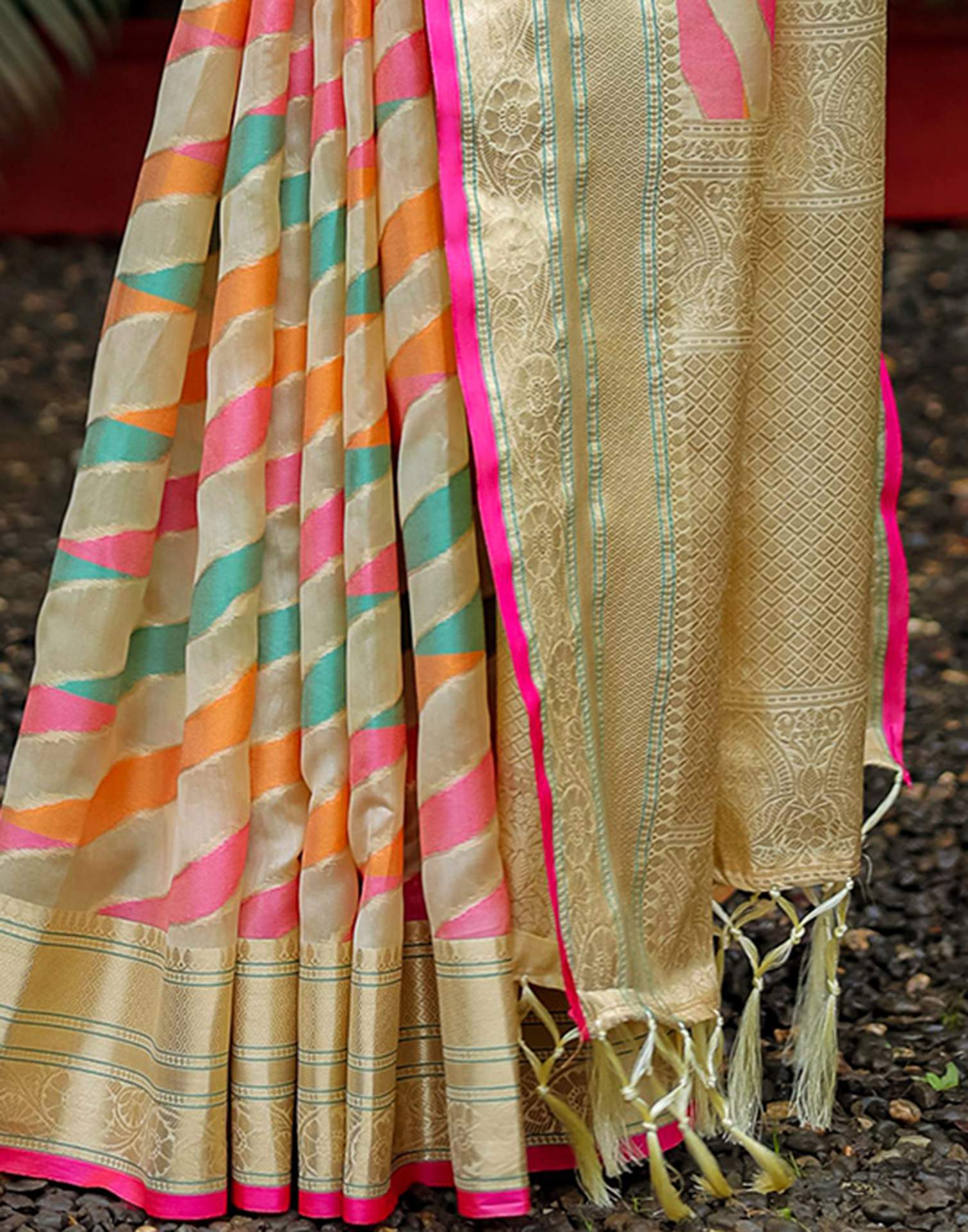 Beige Silk Woven Saree - Image 11