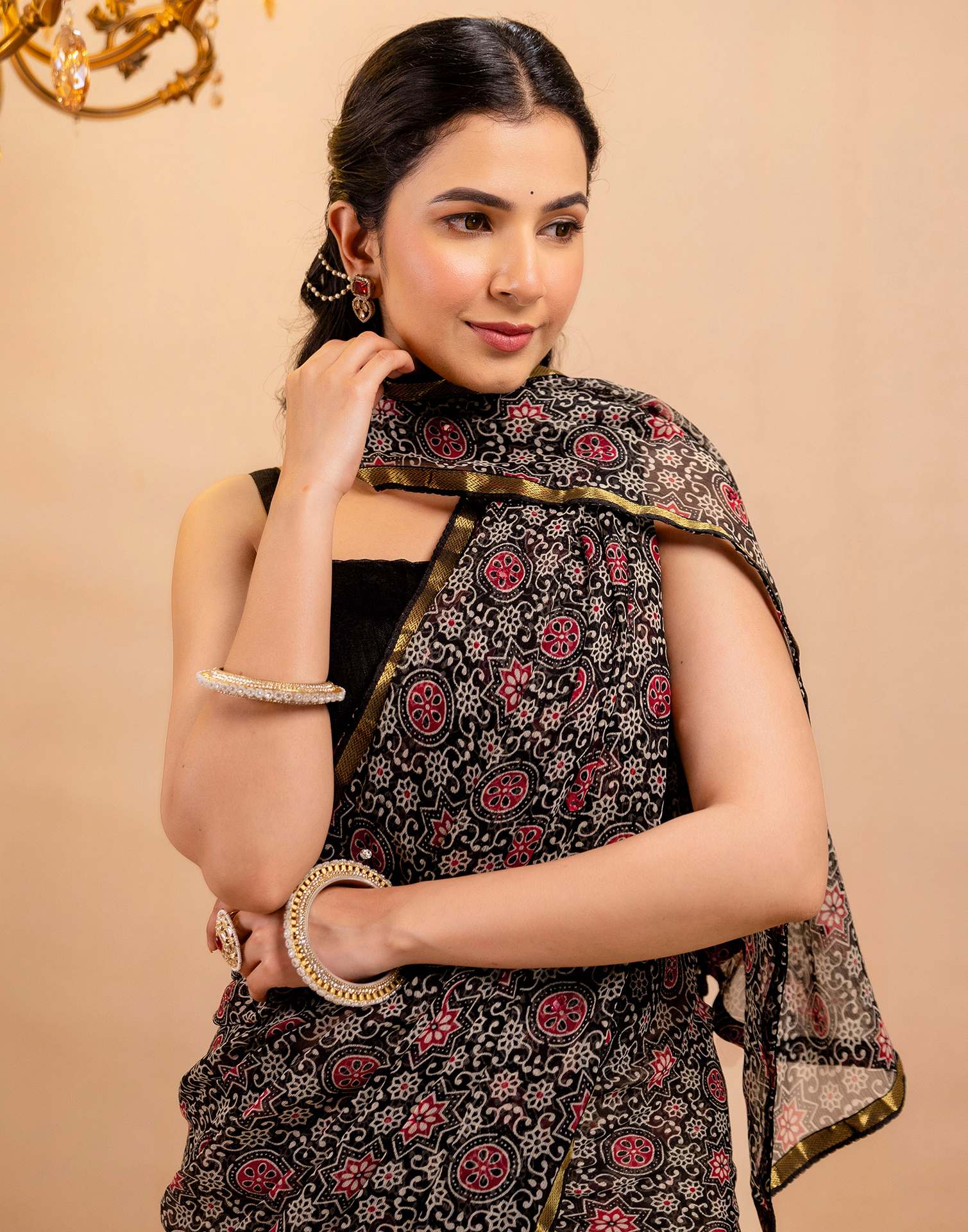 Black Chiffon Printed Saree - Image 4
